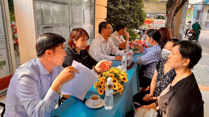 Một buổi tư vấn pháp luật và trợ giúp pháp lý cho người dân tại TP. Hồ Chí Minh. Ảnh: Nguyễn Hương