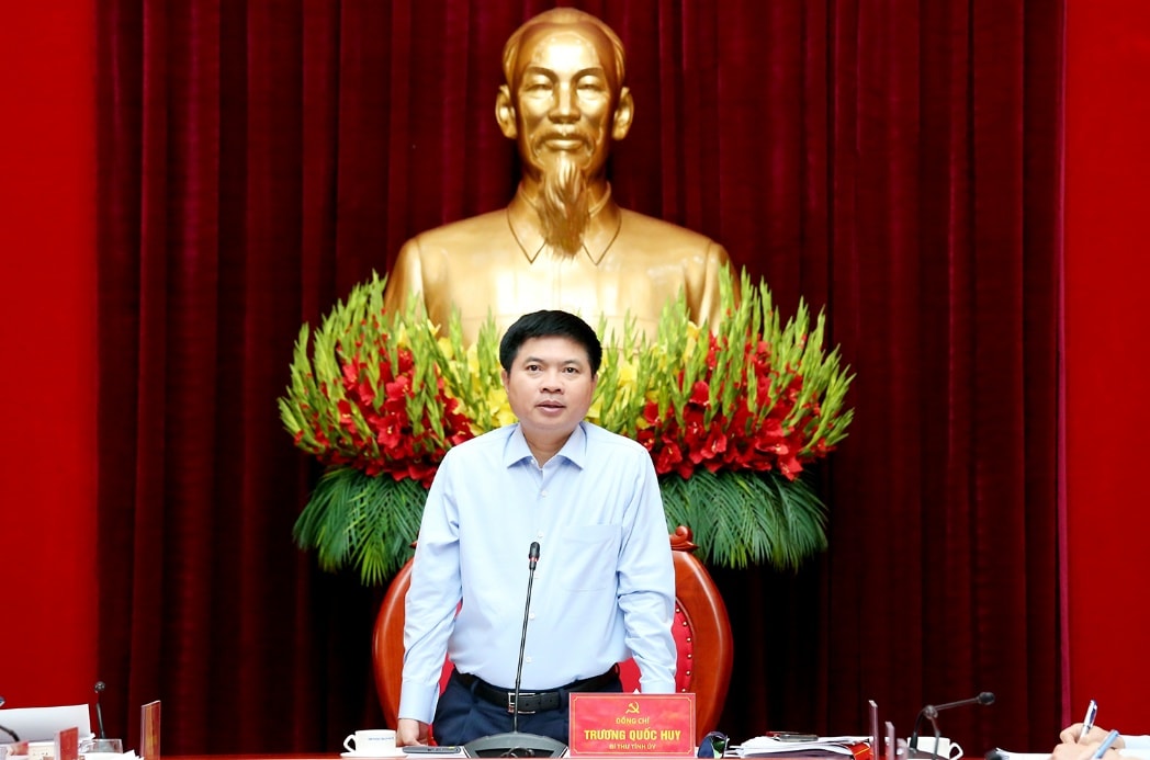 លេខាបក្សខេត្ត Truong Quoc Huy ថ្លែងមតិ