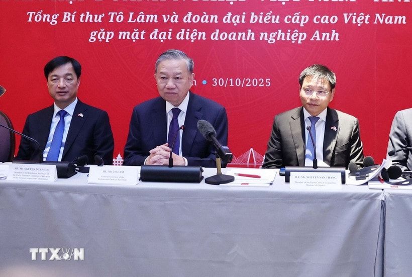 Tổng Bí thư Tô Lâm dự Tọa đàm doanh nghiệp Việt Nam-Anh. (Ảnh: Thống Nhất/TTXVN)