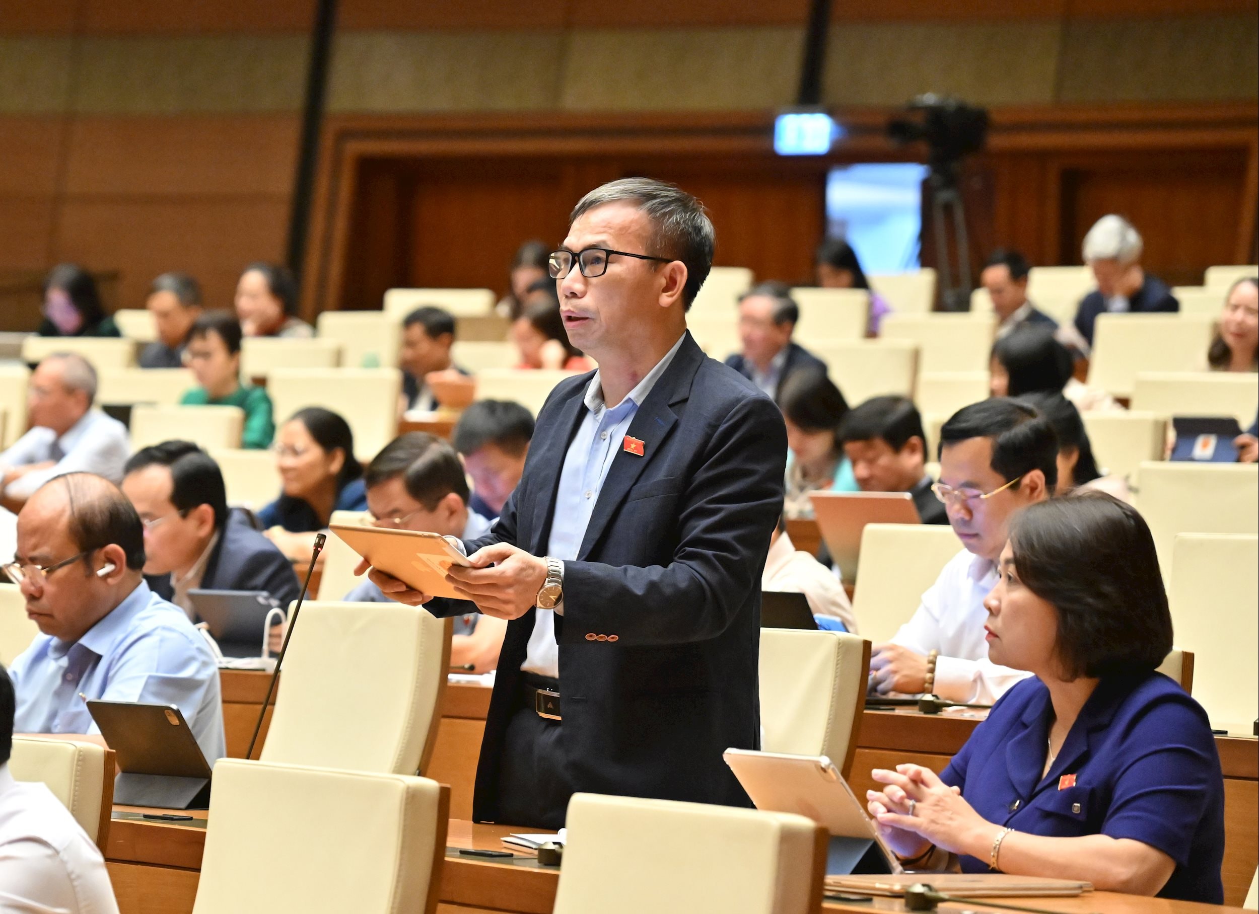 ĐBQH Đồng Ngọc Ba (Gia Lai)VQK_4351