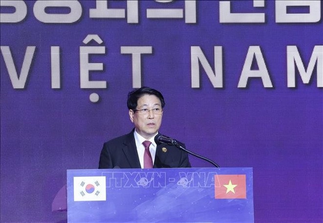 president-luong-cuong-2.jpg