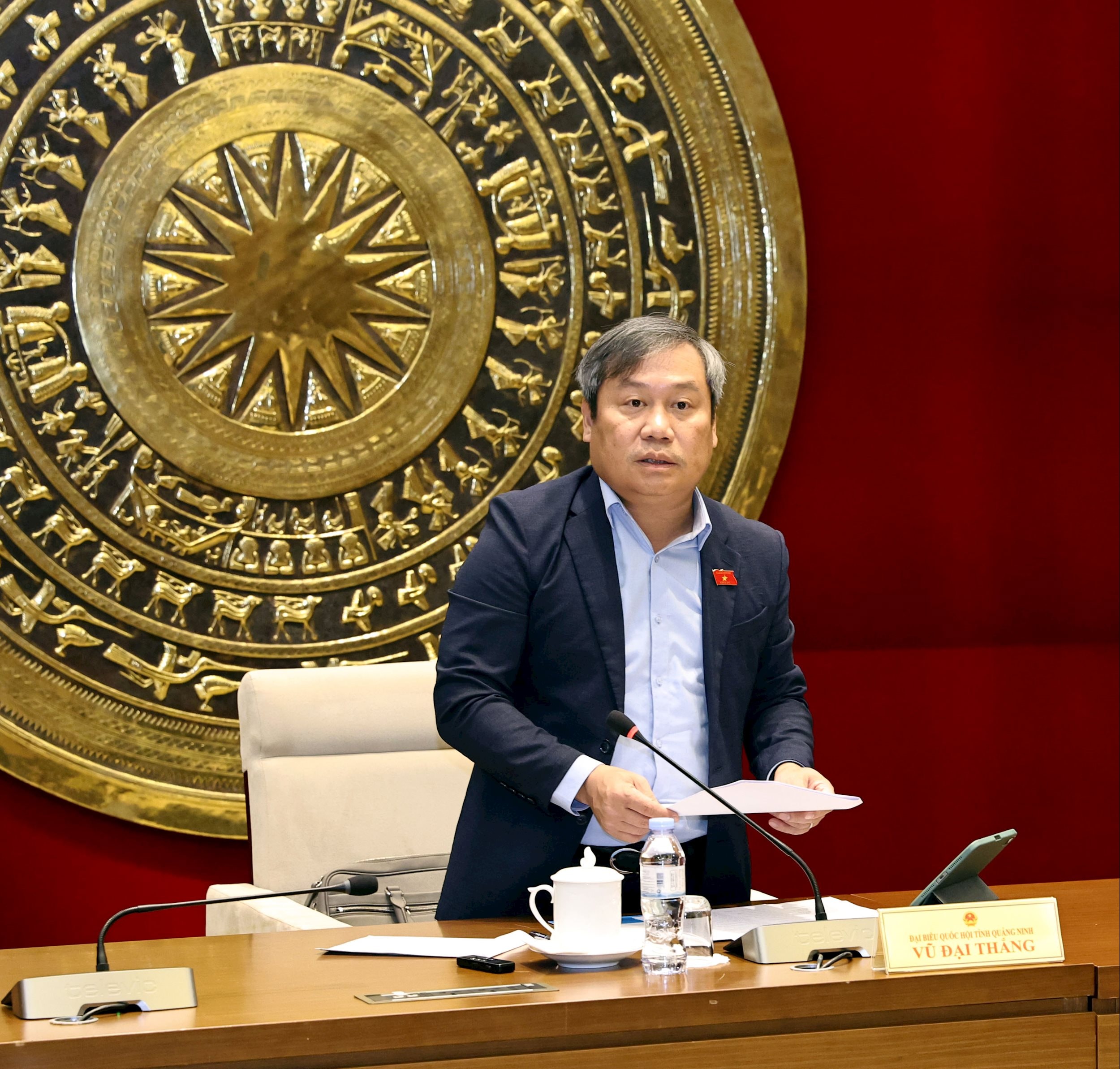 Bí thư Tỉnh Ủy, Trưởng Đoàn ĐBQH tỉnh Quảng Ninh, Tổ trưởng Tổ 14 Vũ Đại Thắng phát biểu