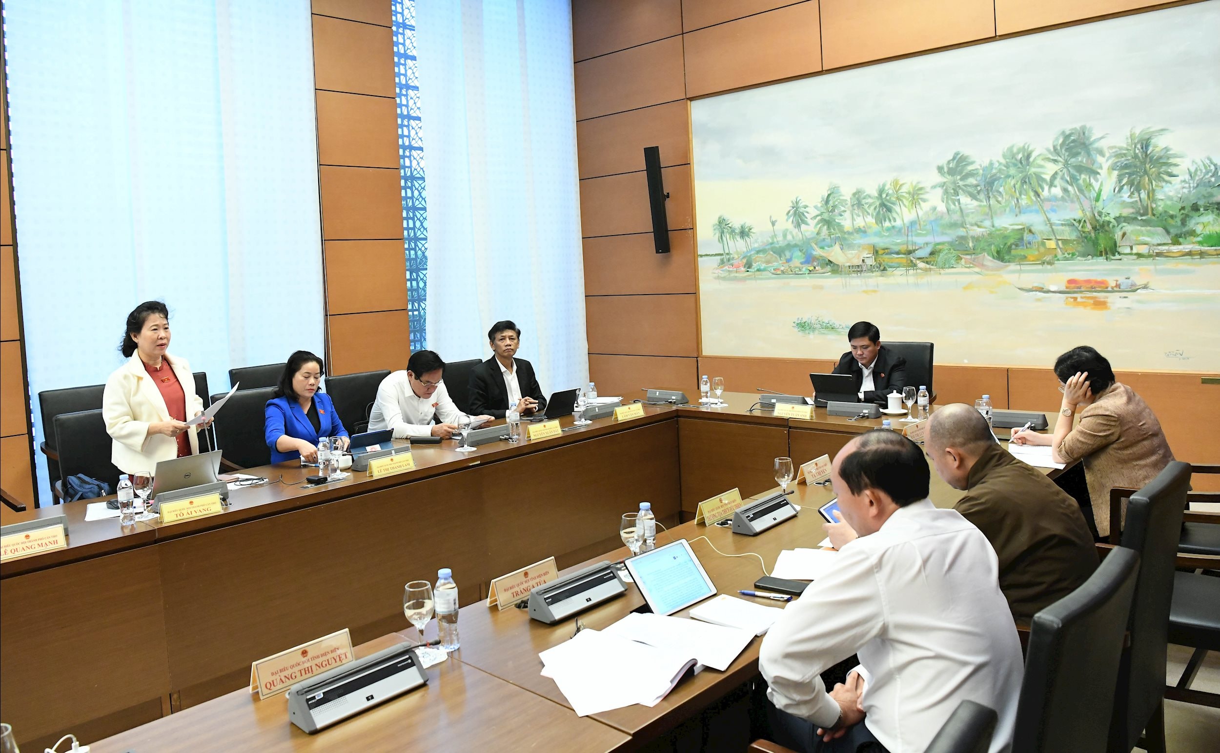 Quang cảnh họp tổ