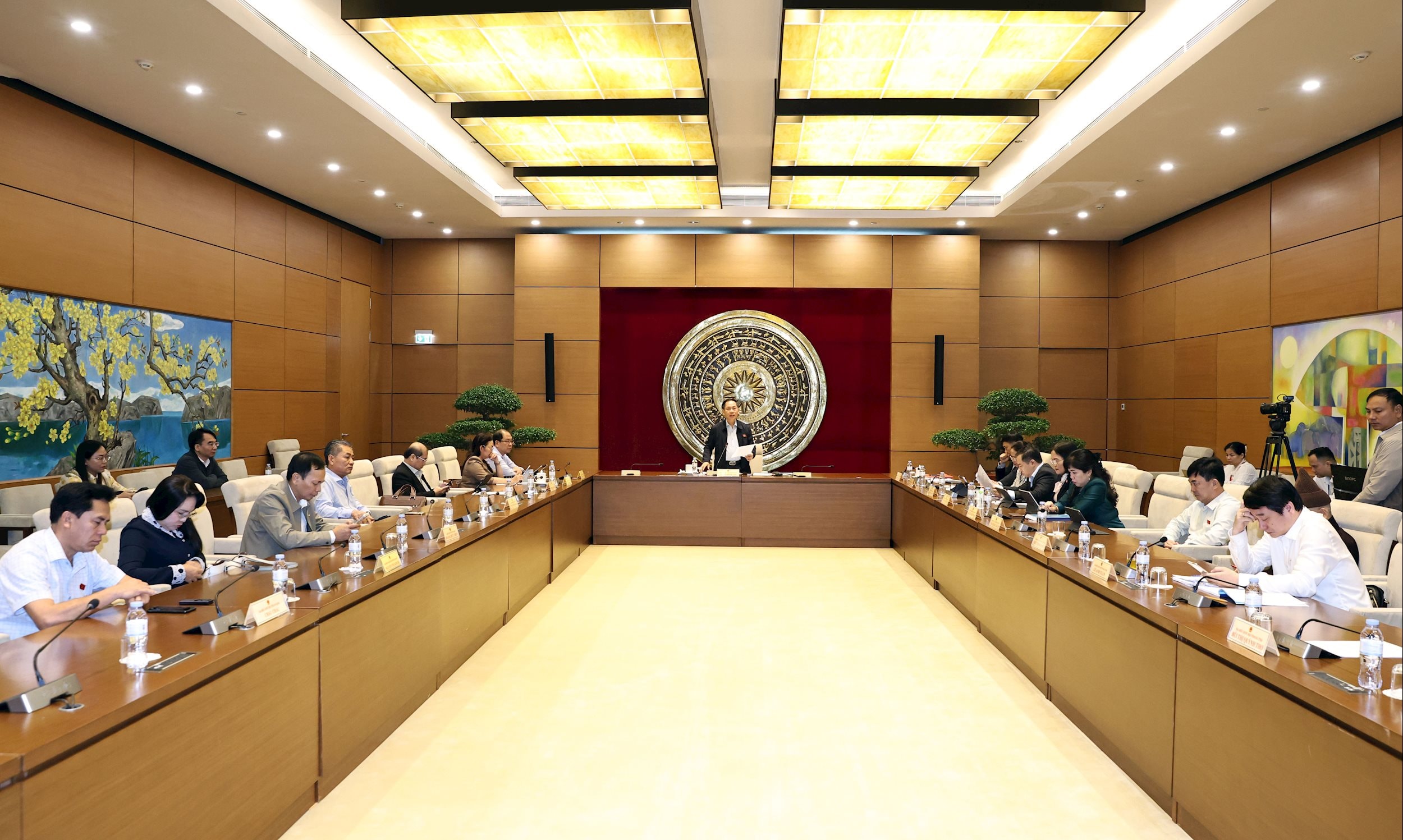 Pohled na schůzi skupiny 14