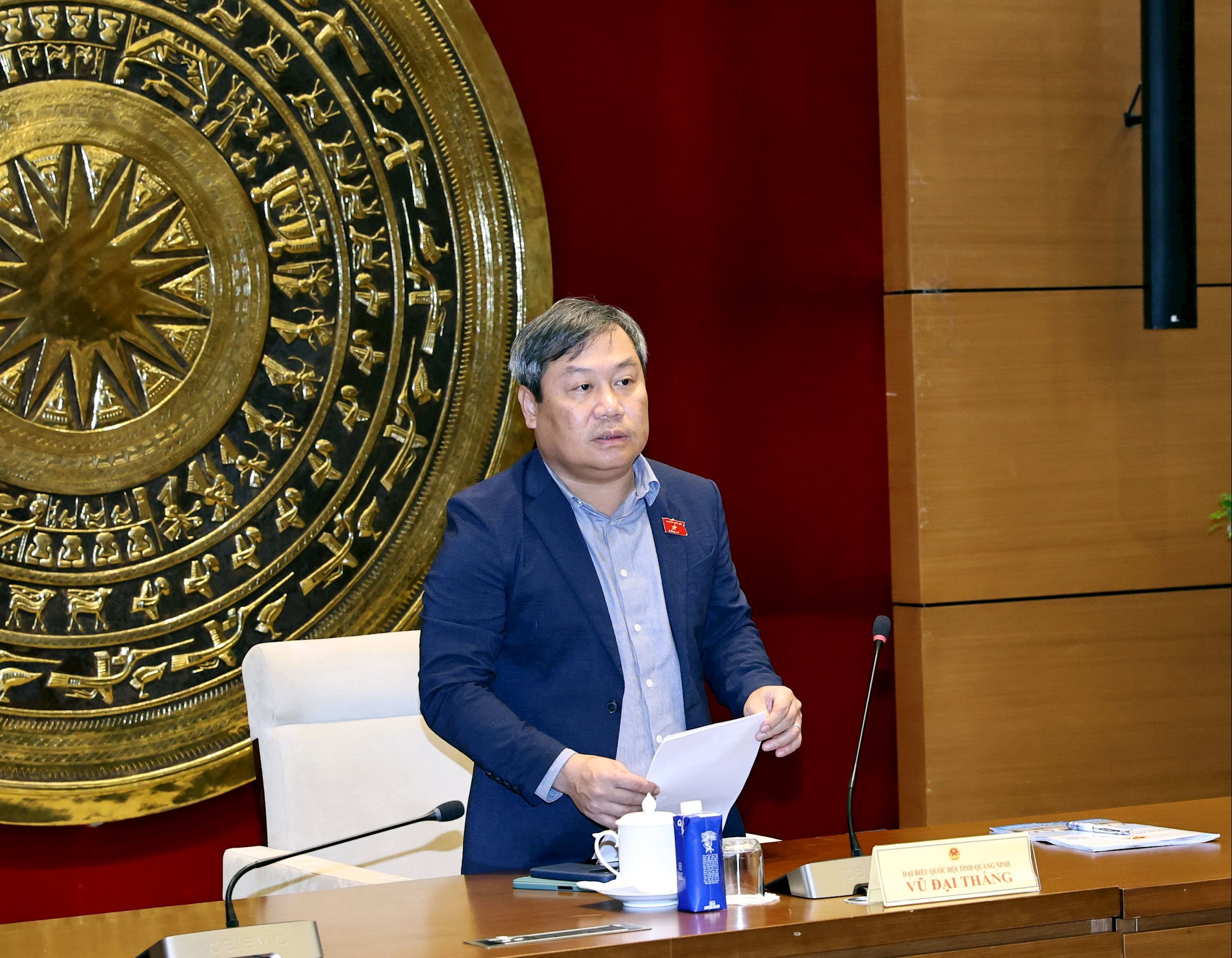 Bí thư Tỉnh Ủy, Trưởng Đoàn ĐBQH tỉnh Quảng Ninh, Tổ trưởng Tổ 14 Vũ Đại Thắng phát biểu