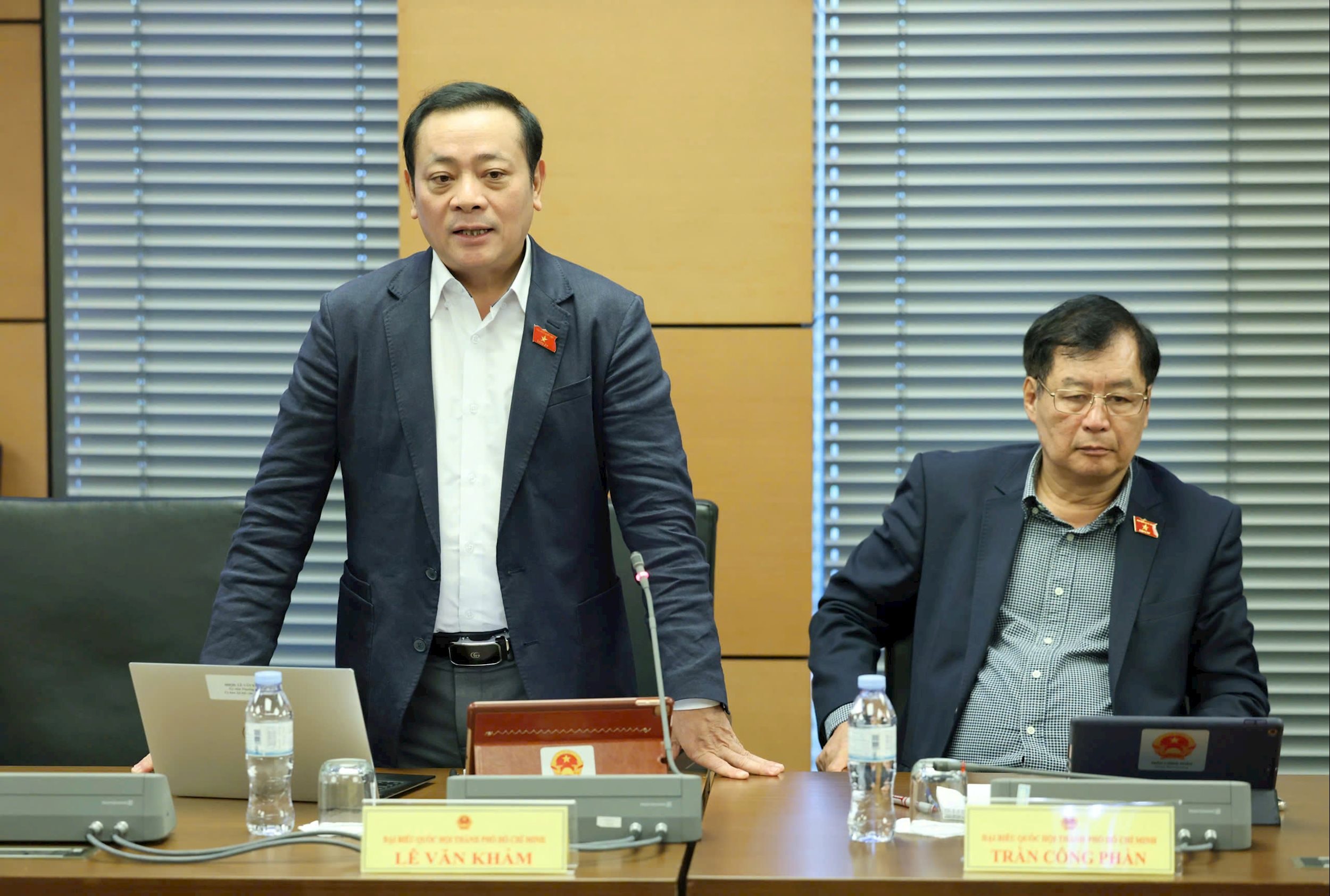 ĐBQH Lê Văn Khảm