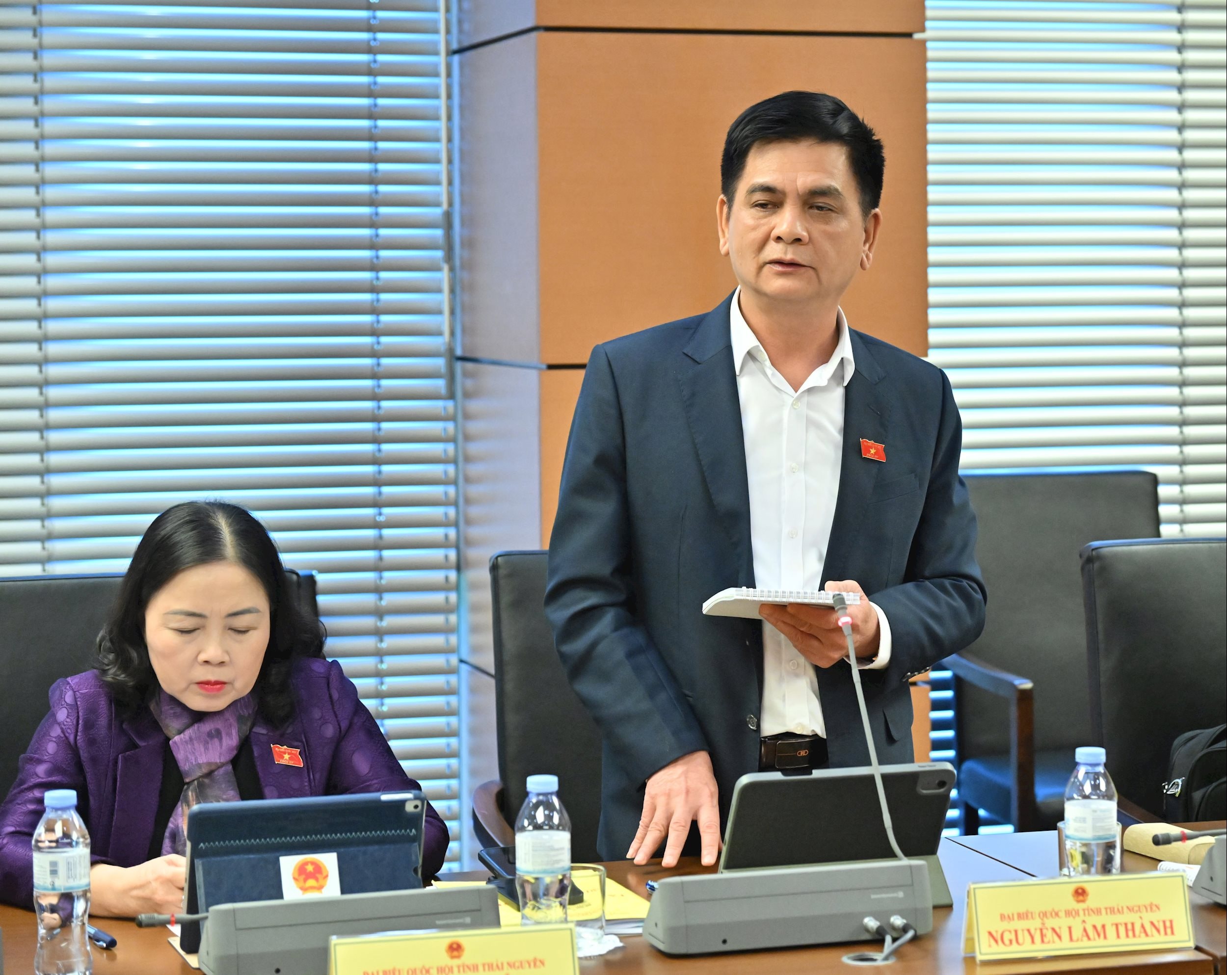 ĐBQH Nguyễn Lâm Thành (Thái Nguyên)VQK_5435