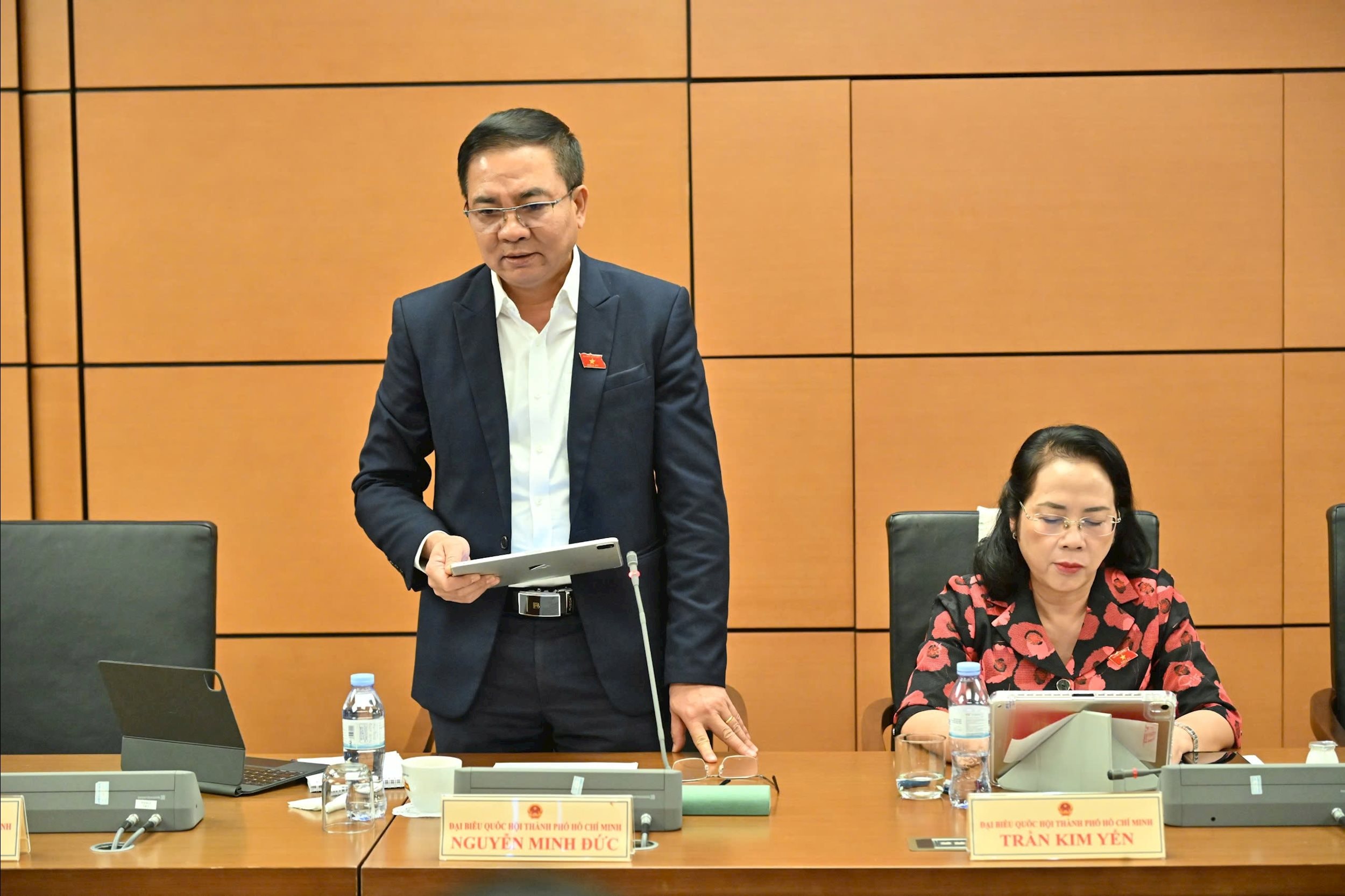 Delegado da Assembleia Nacional Nguyen Minh Duc