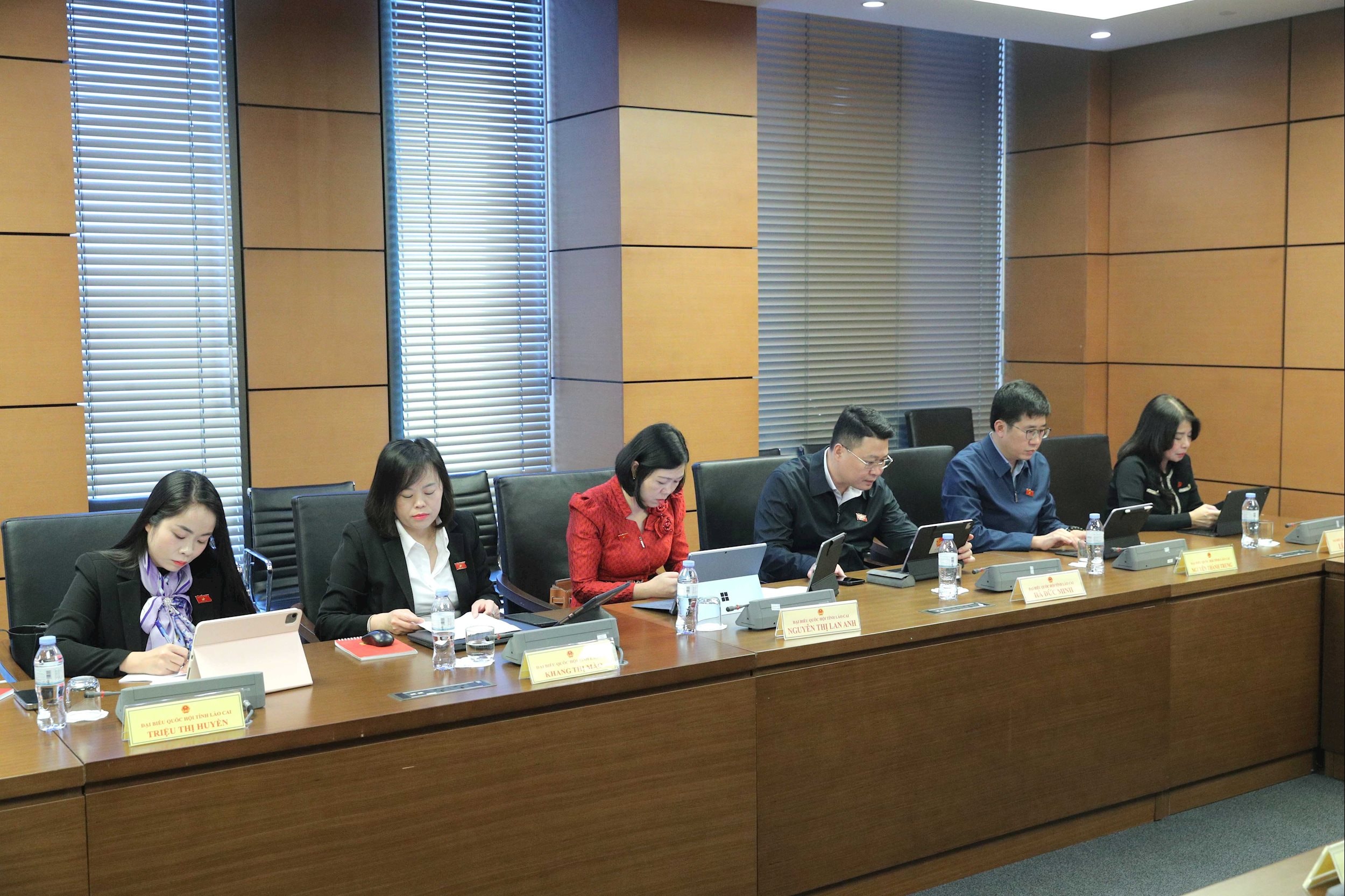 وفد لاو كاي