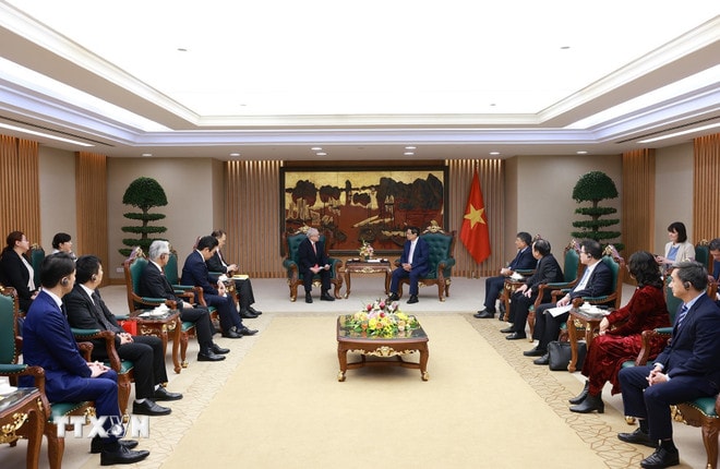 Thủ tướng Phạm Minh Chính tiếp ông Nishimura Teiichi, Chủ tịch Hội hữu nghị Nhật Bản-Việt Nam khu vực Kansai (Nhật Bản). (Ảnh: Dương Giang/TTXVN) ttxvn-thu-tuong-pham-minh-chinh-tiep-hoi-huu-nghi-viet-nhat-2.jpg