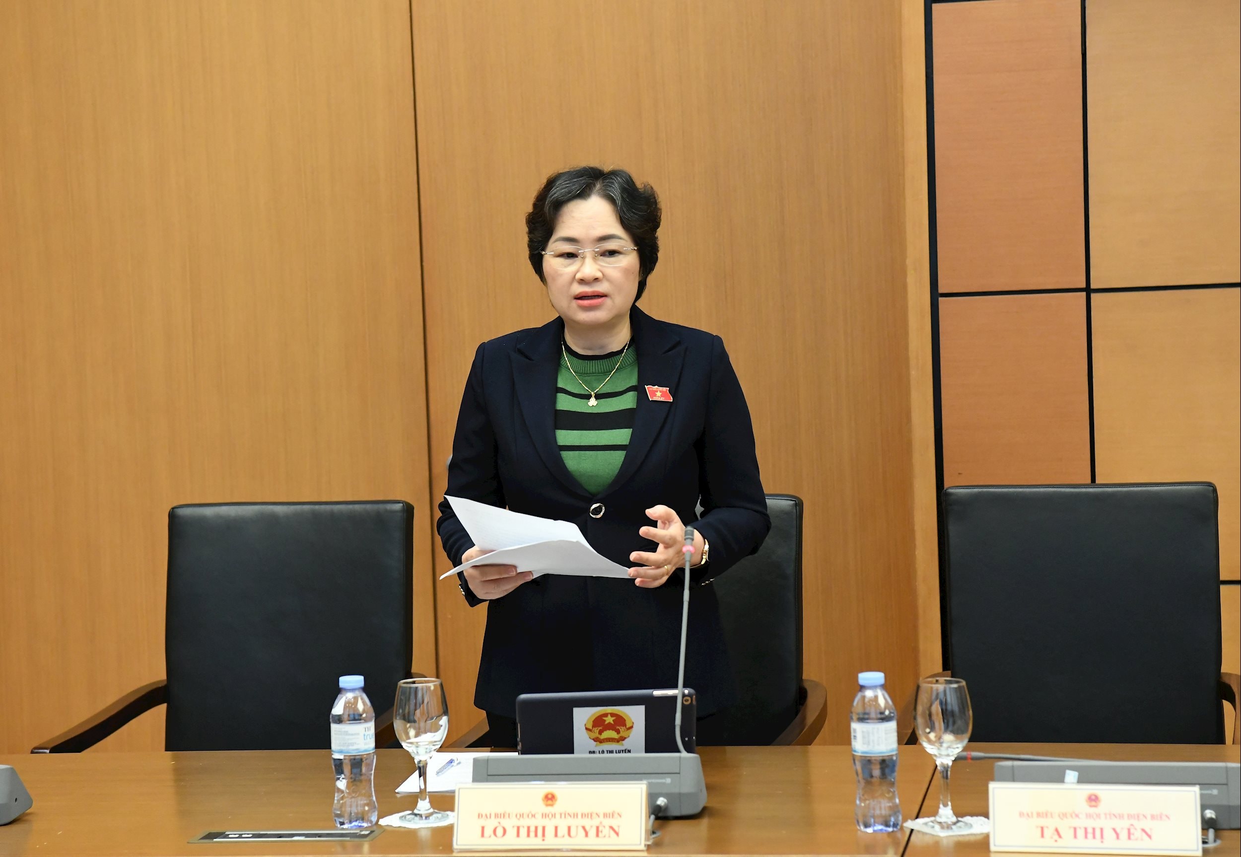 Phó Trưởng Đoàn chuyên trách phụ trách Đoàn ĐBQH tỉnh Điện Biên Lò Thị Luyến.1