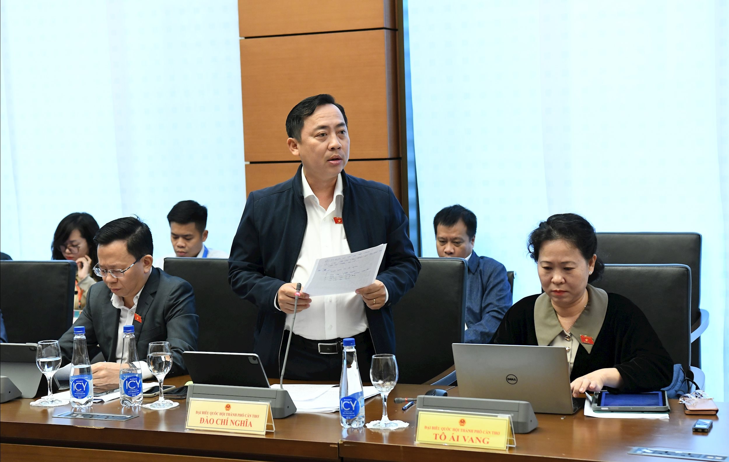 Делегат Дао Чі Нгіа, делегація Національної асамблеї міста Кантхо