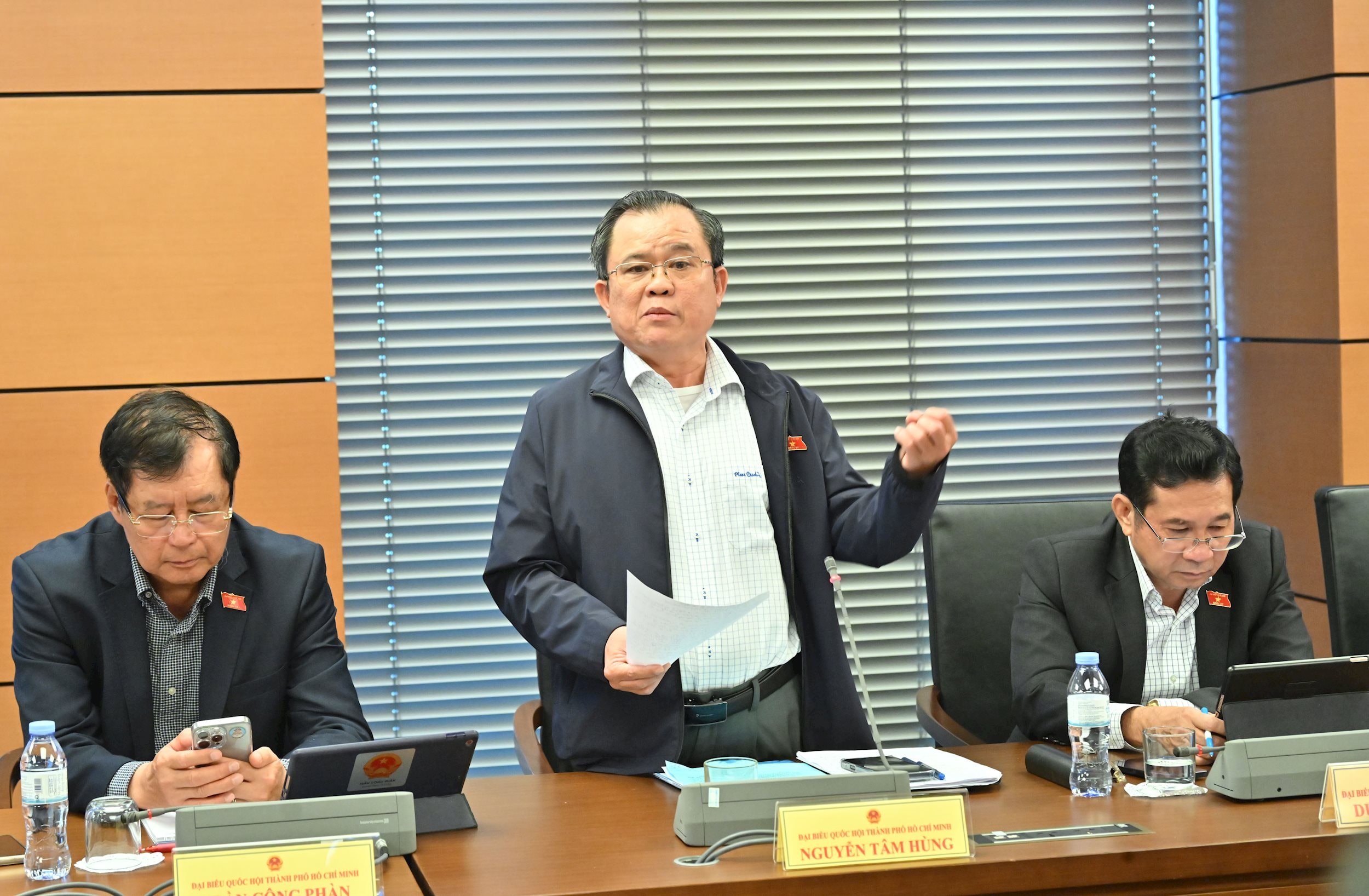 ĐBQH Nguyễn Tâm Hùng (TP Hồ Chí Minh)