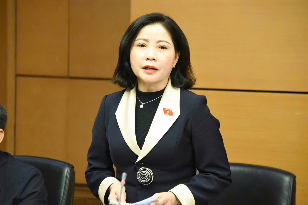 국회의원 Nguyen Thi Thu Nguyet (Dak Lak) (2) (1)