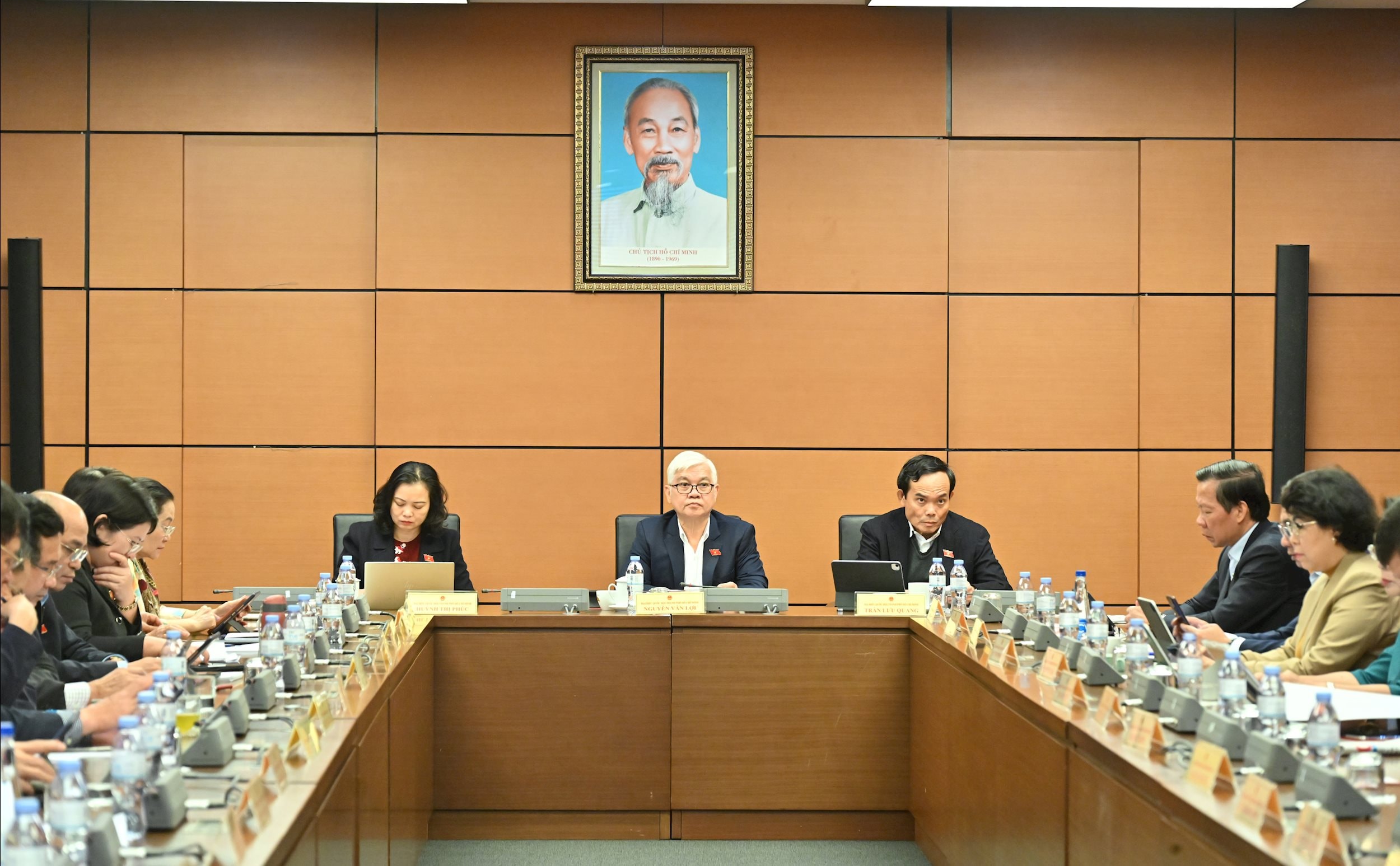 Toàn cảnh phiên họp tổ TP Hồ Chí MinhVQK_5684