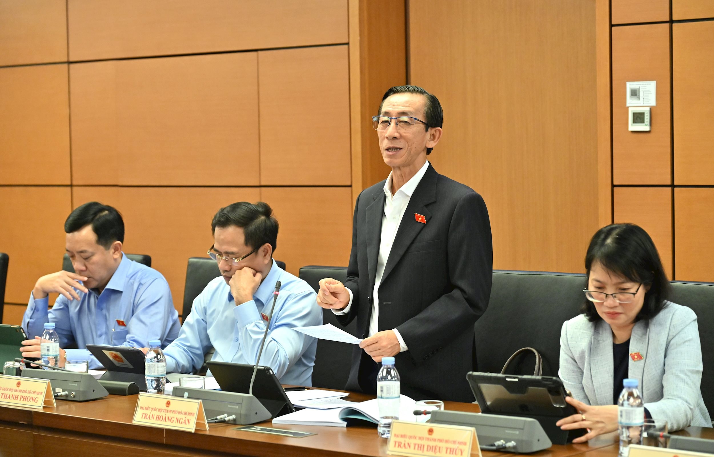 ĐBQH Trần Hoàng Ngân (TP Hồ Chí Minh)