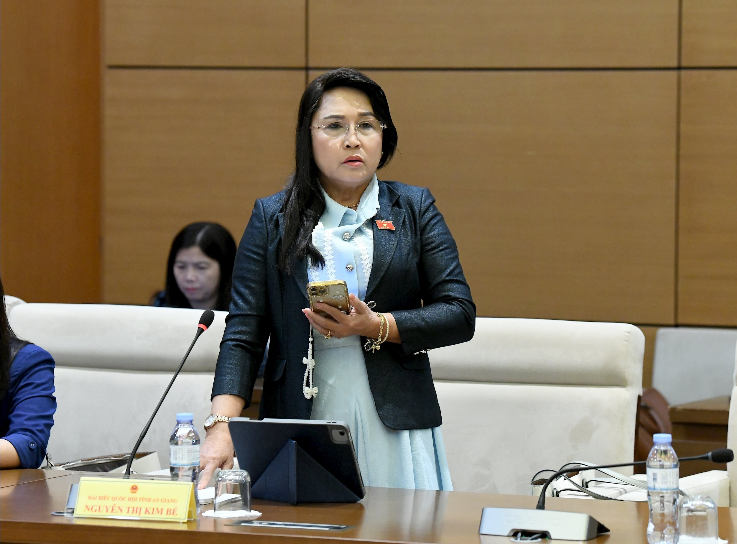 ĐB Nguyễn Thị Kim Bé, Đoàn ĐBQH An Giang