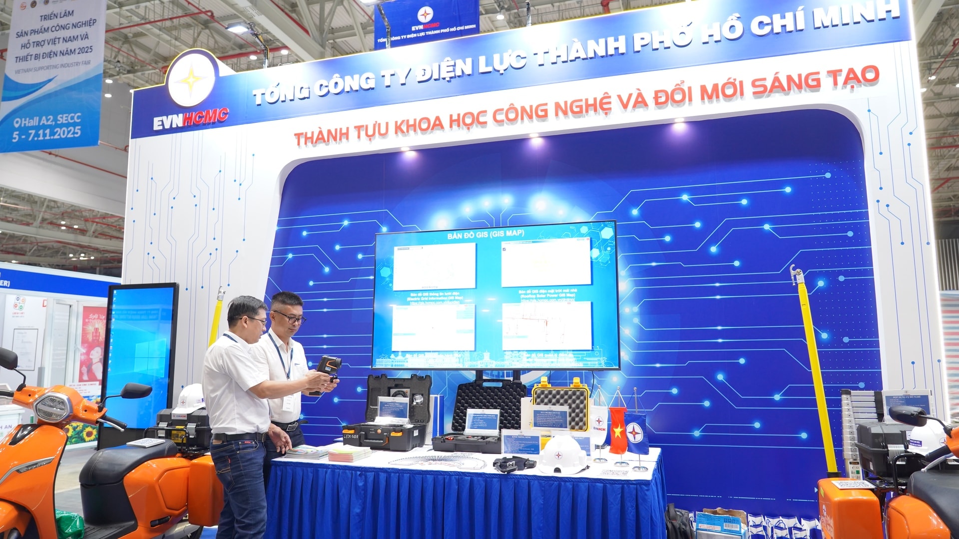 w_trienlam-tphcm.jpg