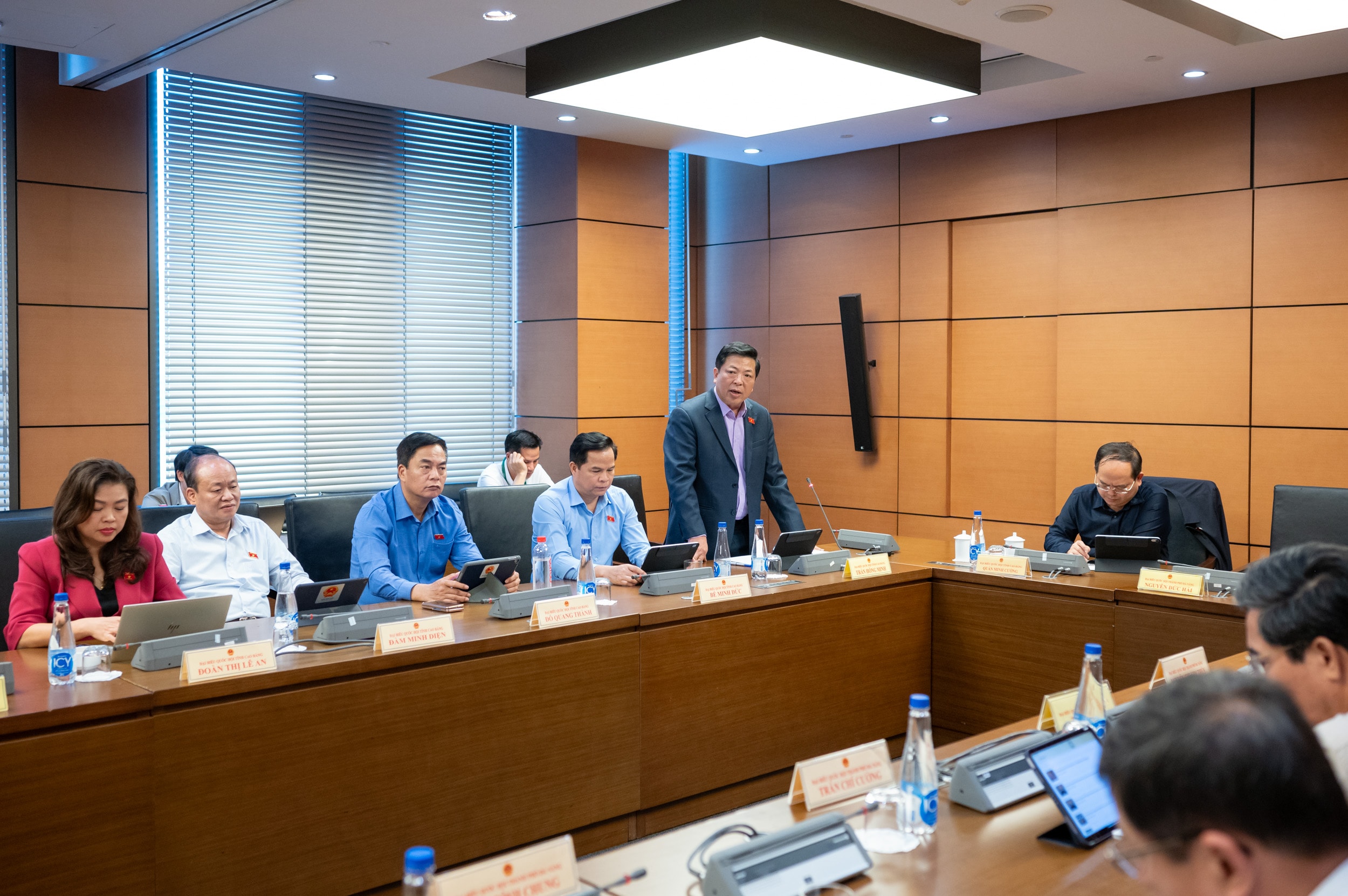 Delegát Národního shromáždění Tran Hong Minh (Cao Bang)