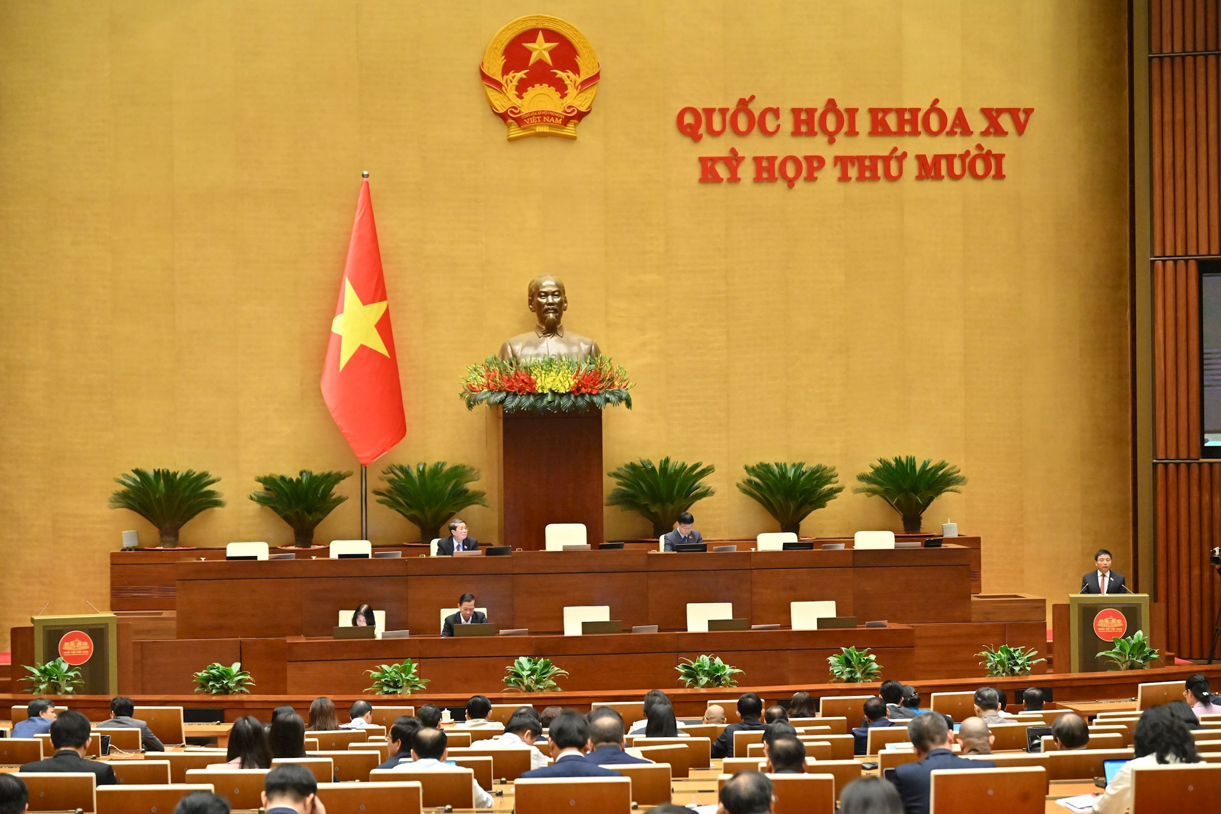 Bộ trưởng Bộ Tài chính Nguyễn Văn Thắng