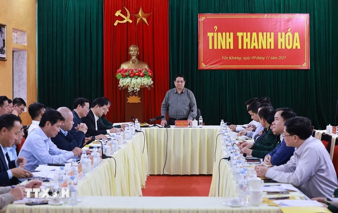 ttxvn-thu-tuong-lam-viec-voi-ban-thuong-vu-tinh-uy-thanh-hoa-2.jpg