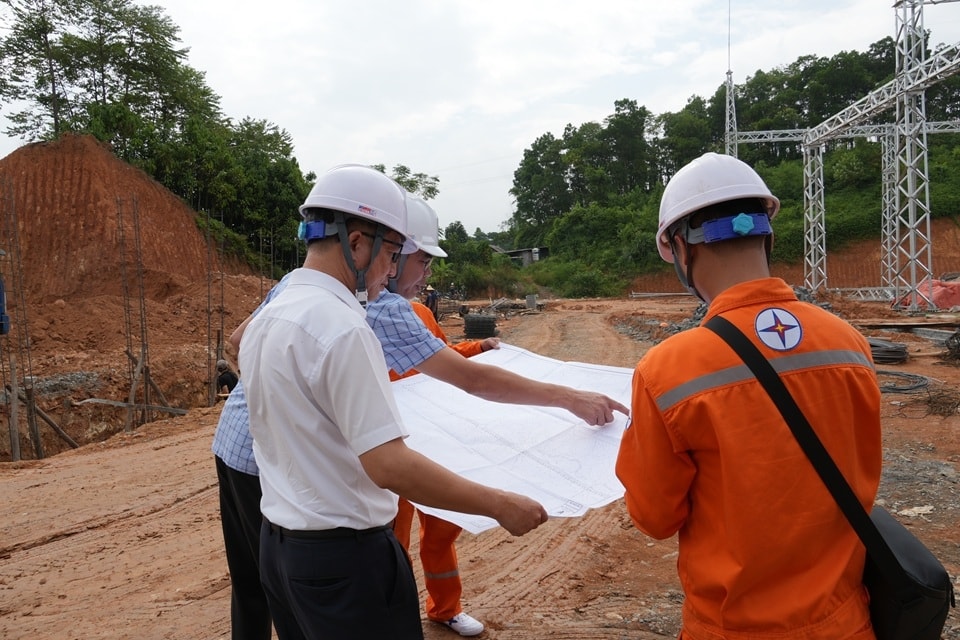 2. Giai đoạn 2021–2025, PC Lào Cai được bố trí 2.523 tỷ đồng, hướng trọng tâm vào mở rộng lưới điện trung và hạ áp. Ảnh NPC