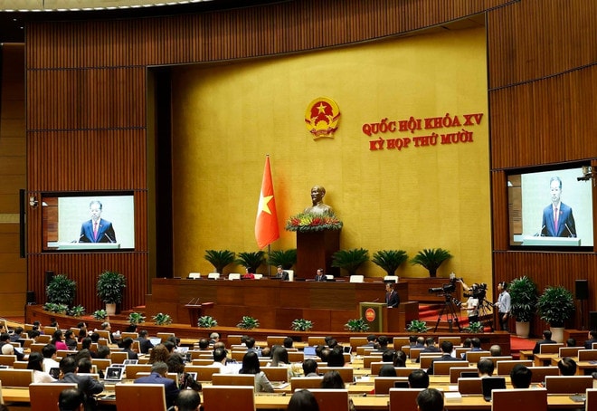 vna-potal-chanh-an-toa-an-nhan-dan-toi-cao-nguyen-van-quang-tuyen-the-nham-chuc-8397874.jpg