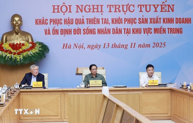 Thủ tướng Phạm Minh Chính chủ trì hội nghị khắc phục hậu quả thiên tai khu vực miền Trung. (Ảnh: Dương Giang/TTXVN) ttxvn-thu-tuong-chu-tri-hoi-nghi-khac-phuc-hau-qua-thien-tai-khu-vuc-mien-trung-13-3.jpg