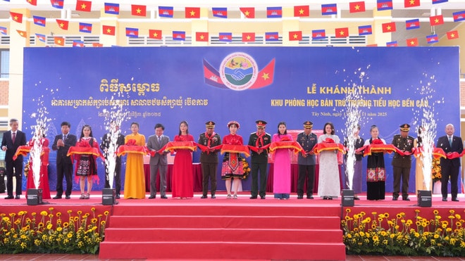 cambodia-vietnam-border.jpg