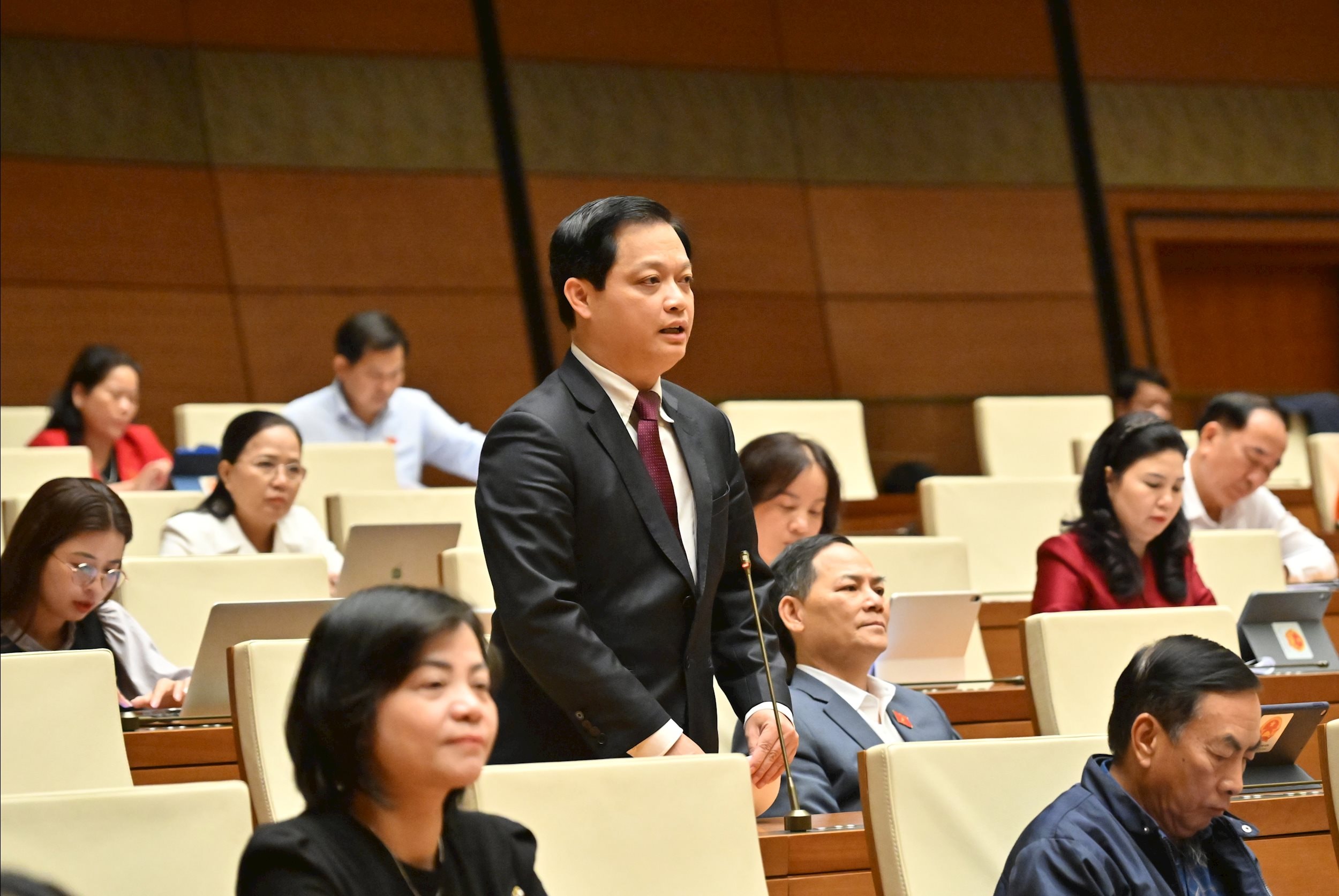 ĐBQH Nguyễn Hải Nam (TP Huế)