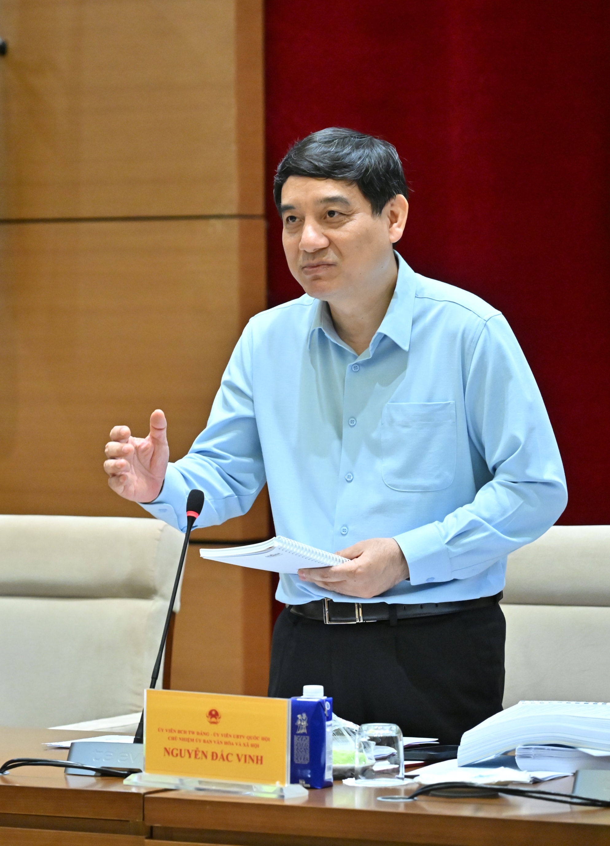 Předseda Výboru pro kulturu a sociální věci Nguyen Dac VinhVQK_2453