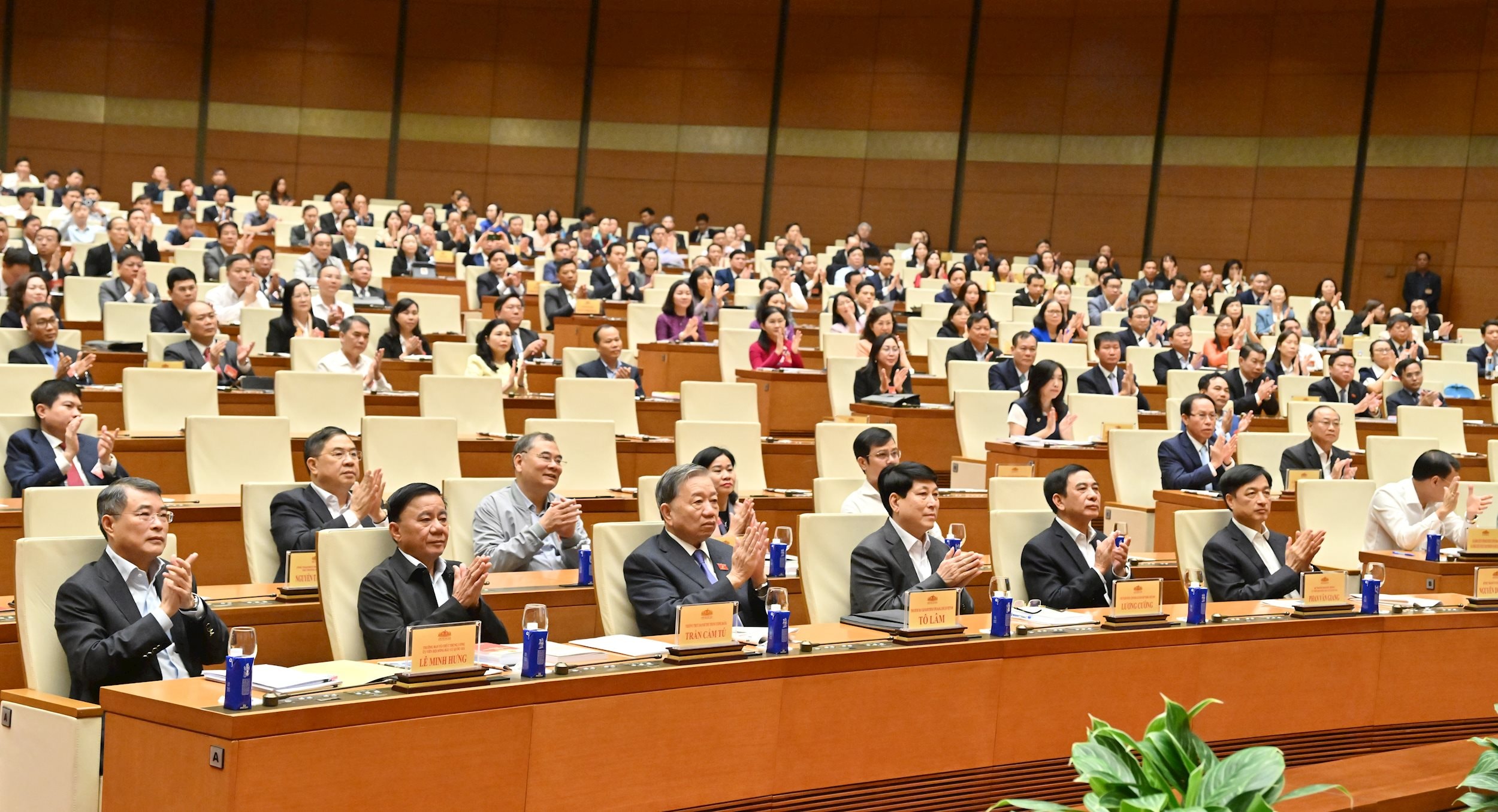 Lãnh đạo Đảng, Nhà nước dự Hội nghịVQK_1798