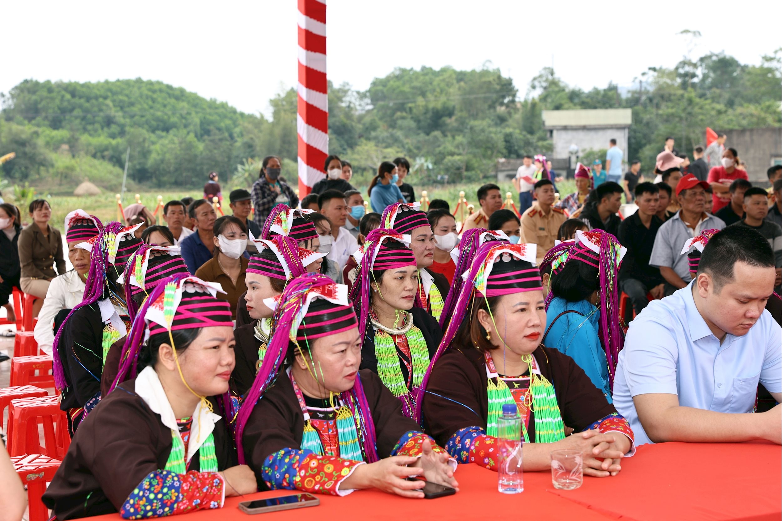 ປະຊາຊົນບ້ານໄຄຝູ, ນາລີ, ຕິ່ງອາ, ແລະບ້ານມາເທືອໂພ ໄດ້ເຂົ້າຮ່ວມງານບຸນມະຫາສາມັກຄີ (1)