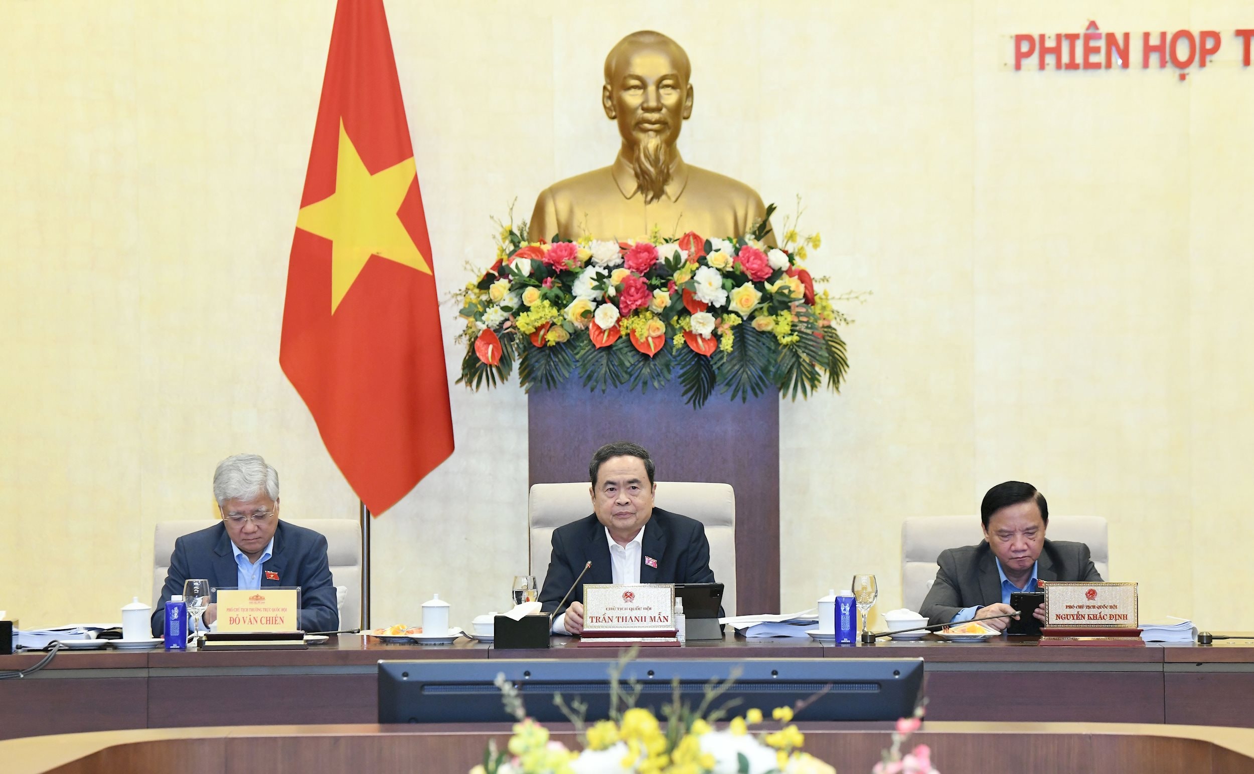 Chủ tịch QH Trần Thanh Mẫn phát biểu.2