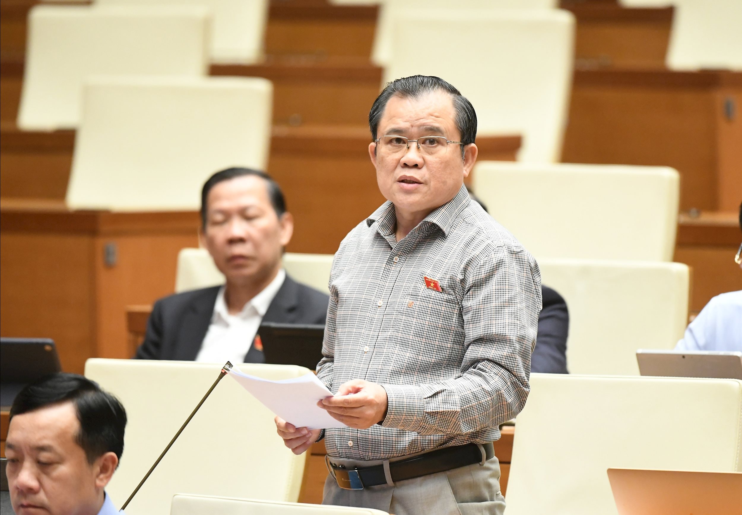 Đại biểu Nguyễn Tâm Hùng, đoàn TP Hồ Chí Minh.1