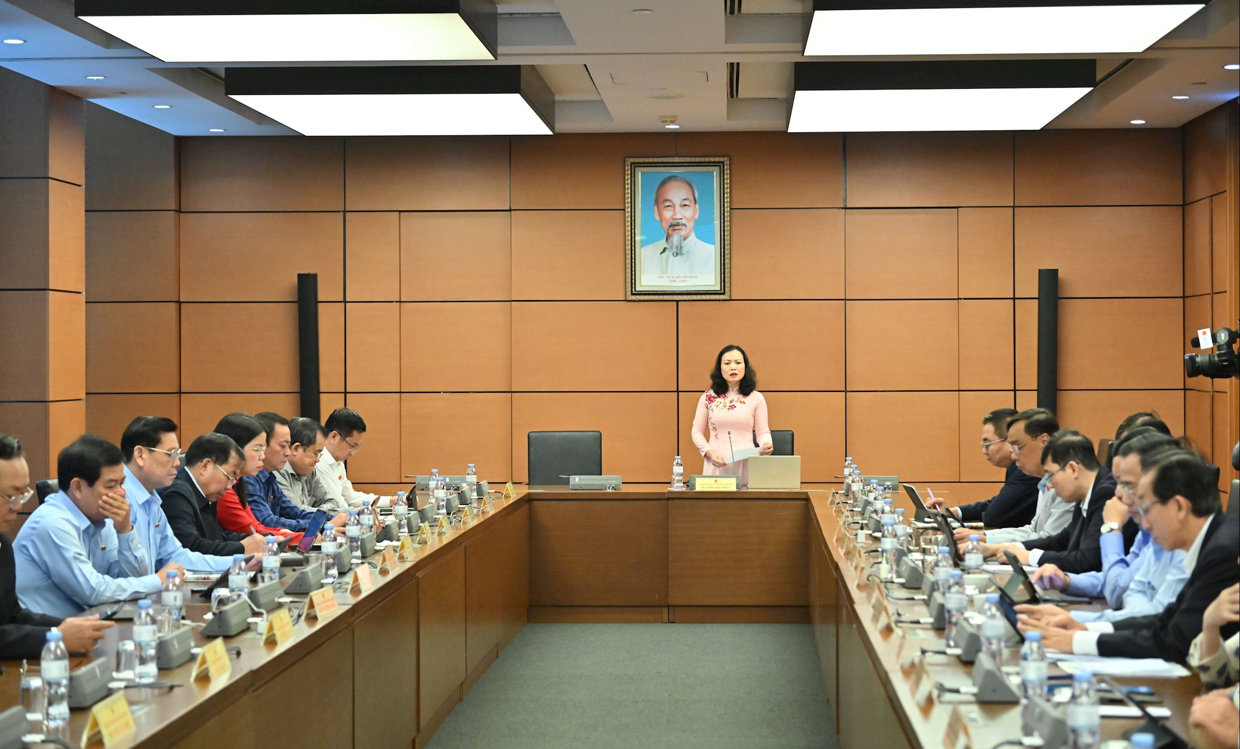 Toàn cảnh phiên họp tổ TP Hồ Chí Minh