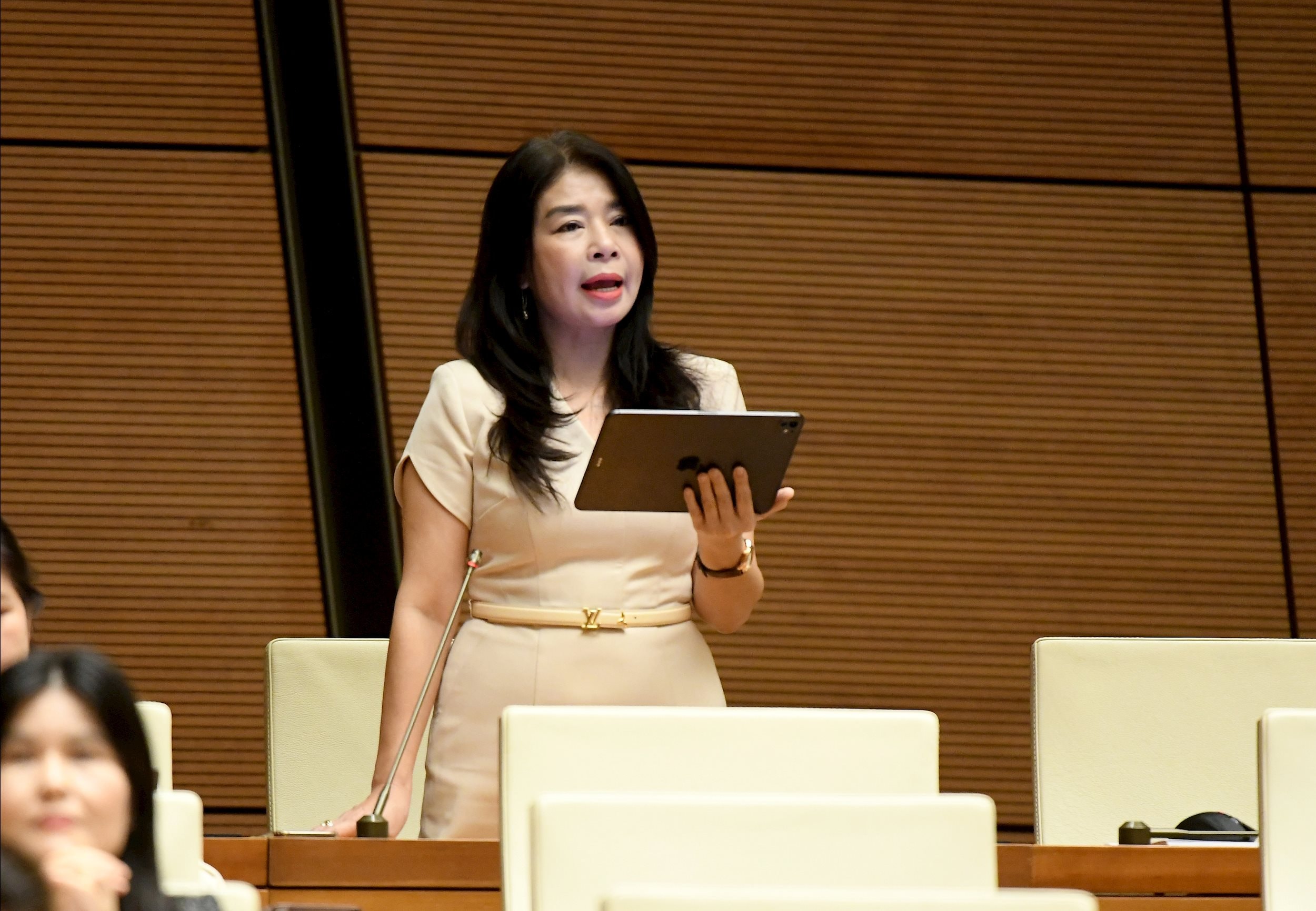 Đại biểu Lê Thu Hà, Đoàn Lào Cai.2