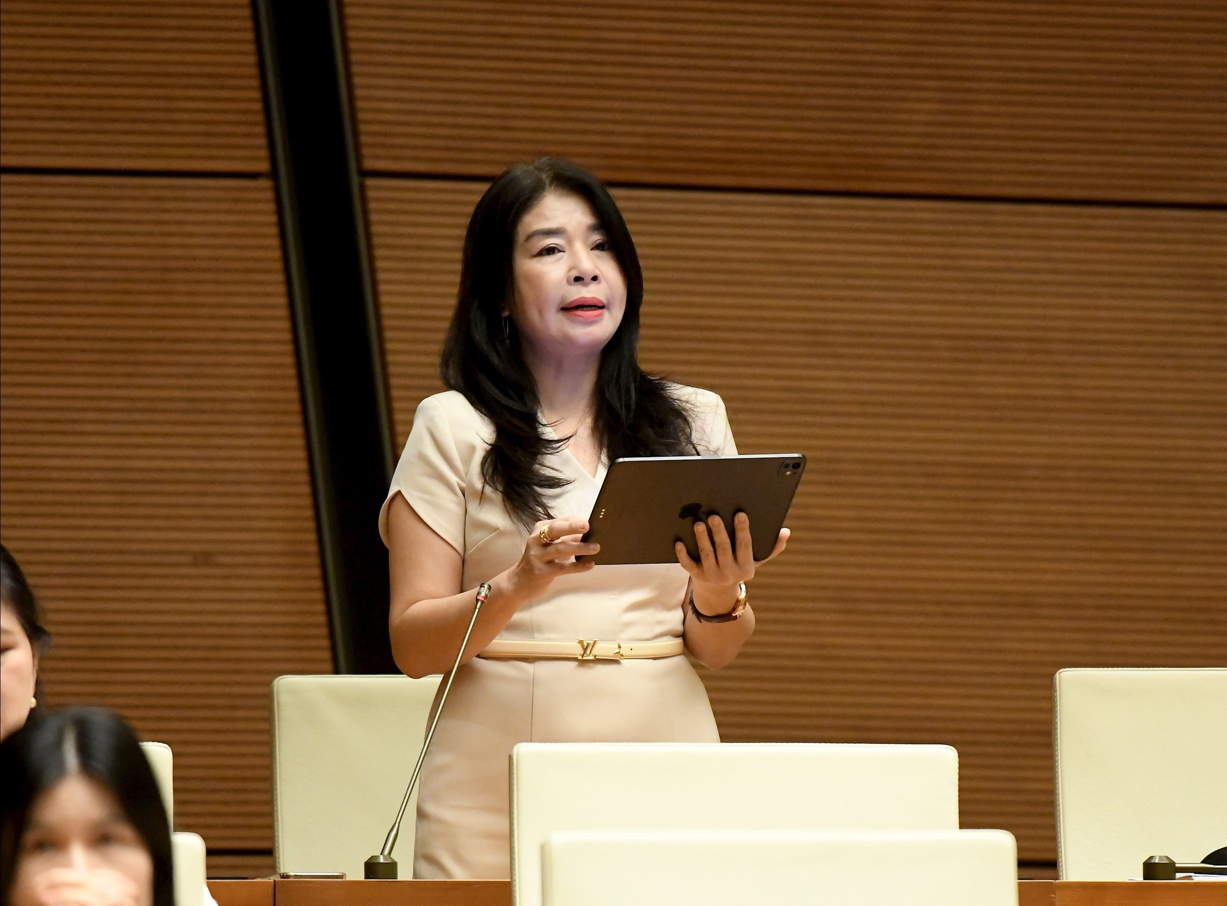 Đại biểu Lê Thu Hà, Đoàn Lào Cai.3