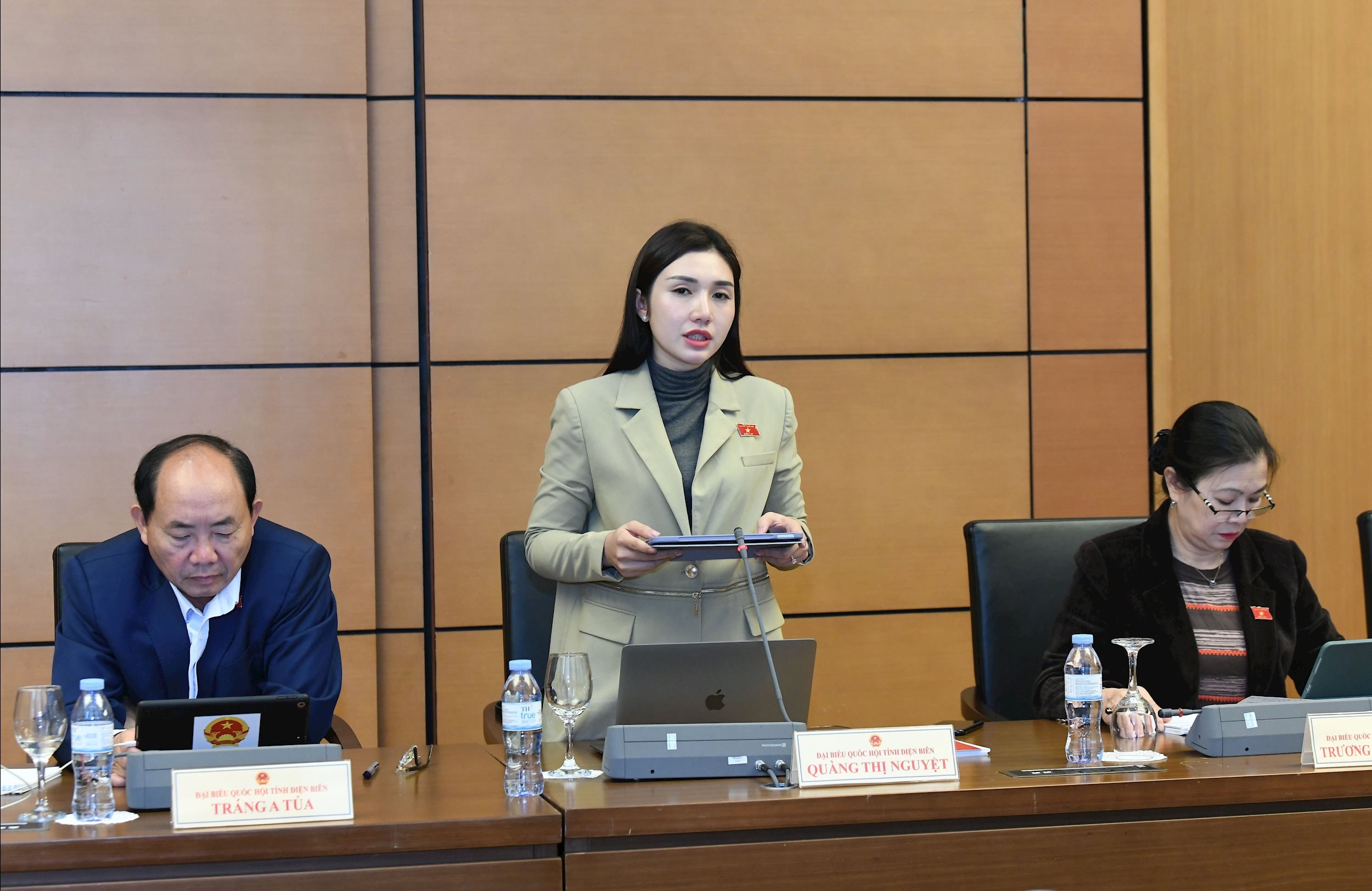 Đại biểu Quàng Thị Nguyệt, Đoàn ĐBQH Điện Biên.1