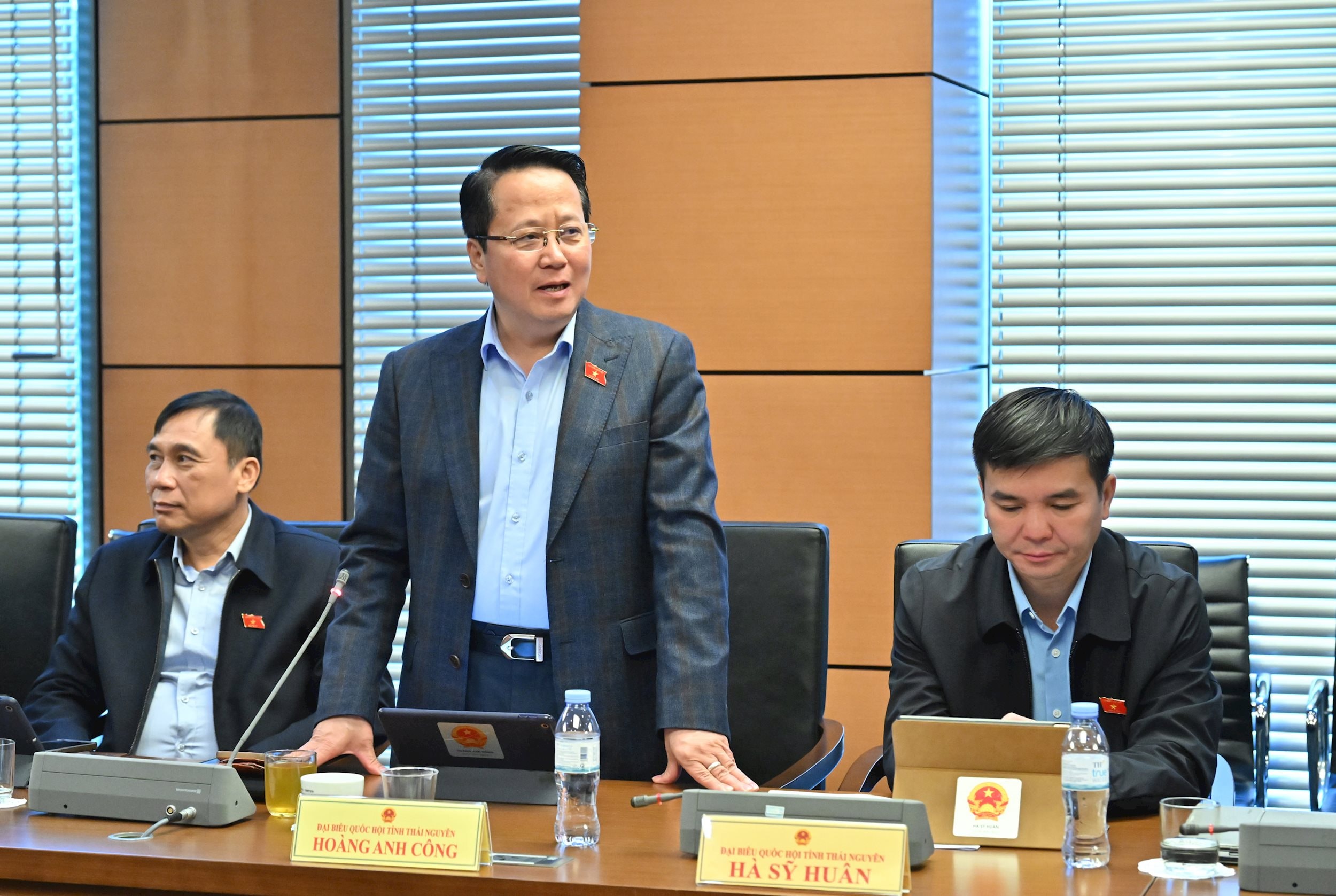 ĐBQH Hoàng Anh Công (Thái Nguyên)