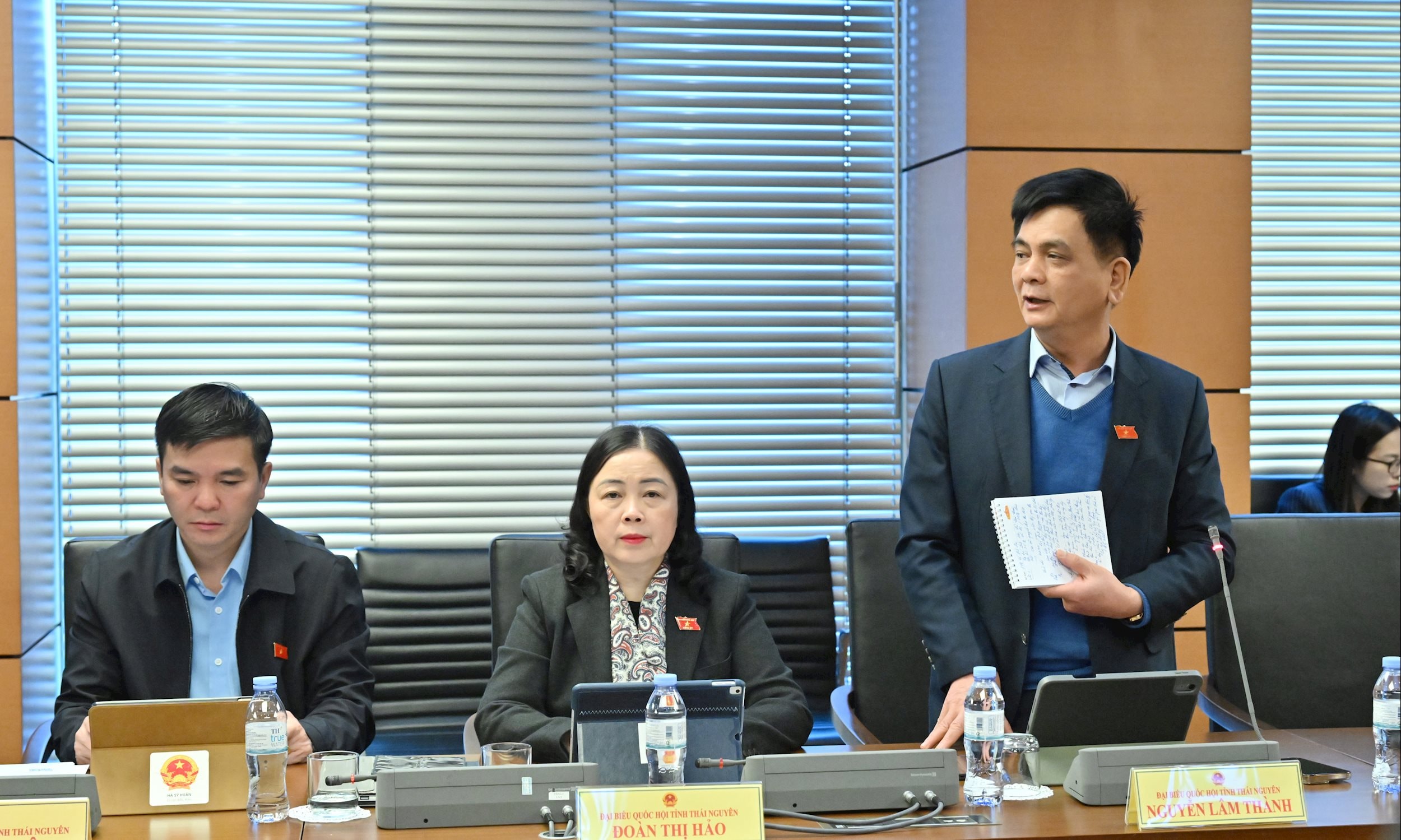 ĐBQH Nguyễn Lâm Thành (Thái Nguyên)VQK_4180