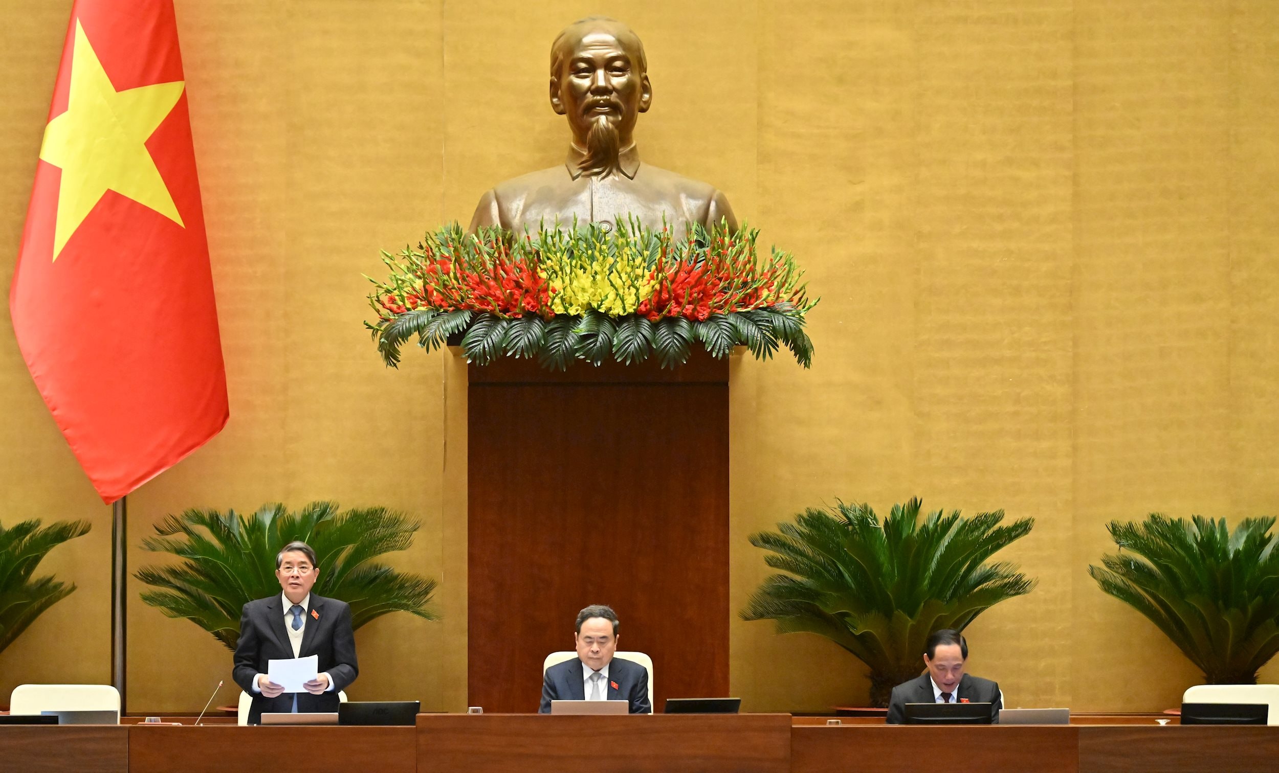 Phó Chủ tịch Quốc hội Nguyễn Đức Hải điều hành phiên họpVQK_4898