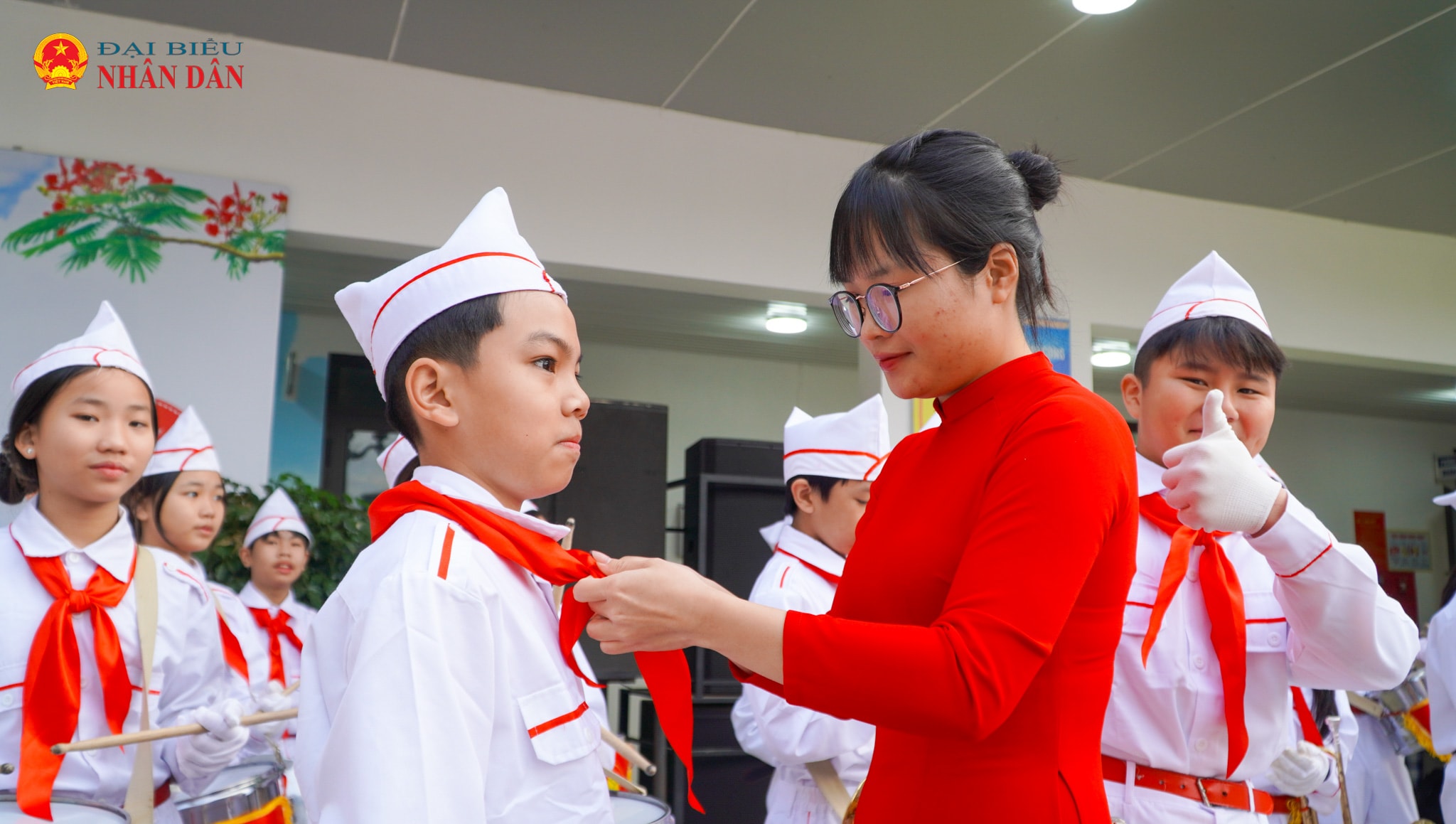 អនុវិទ្យាល័យ Dinh Cong (4)