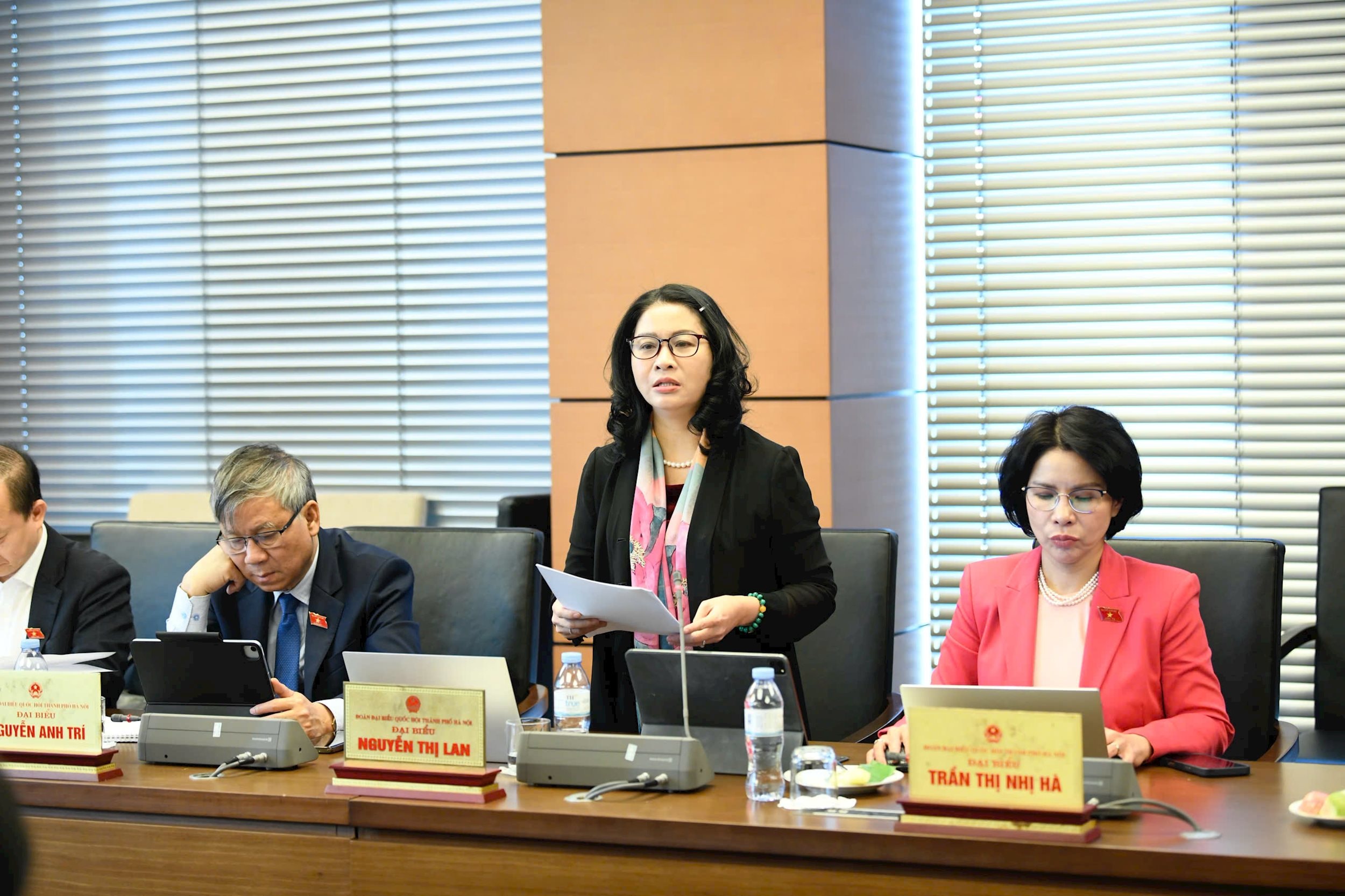 3325702366132938329 (1)