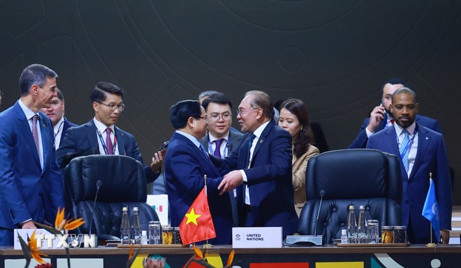 ttxvn-thu-tuong-phat-bieu-tai-phien-toan-the-hoi-nghi-thuong-dinh-g20-2.jpg