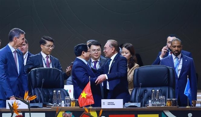 vna-potal-thu-tuong-pham-minh-chinh-phat-bieu-tai-phien-toan-the-hoi-nghi-thuong-dinh-g20-8426544.jpg