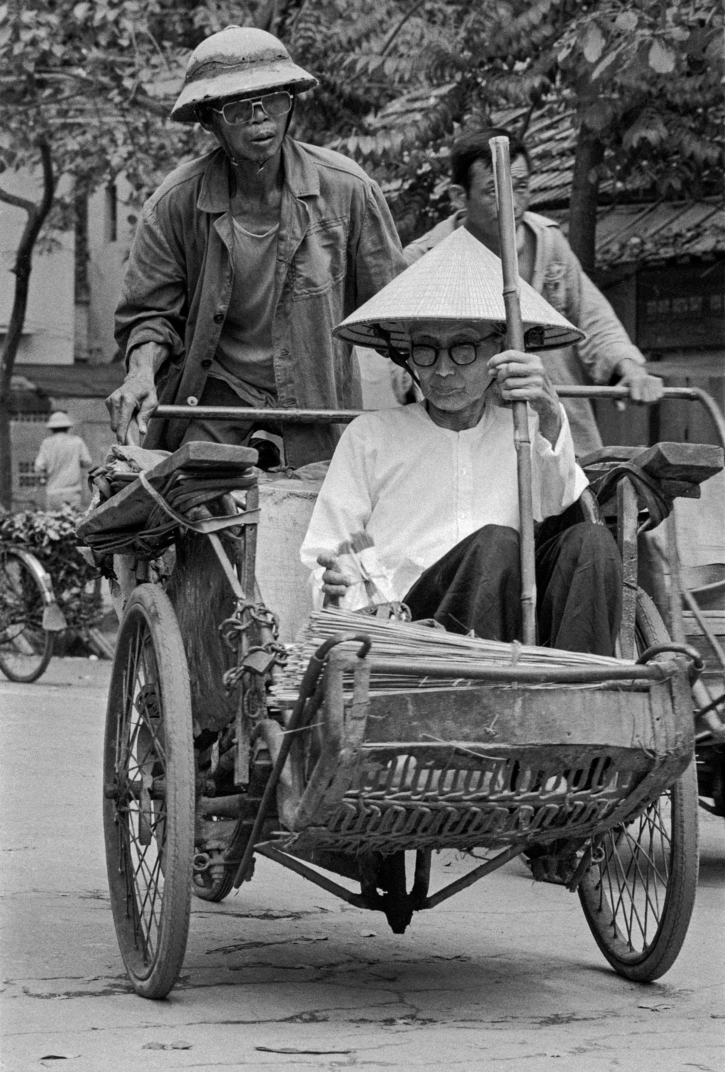 Cat_SARRAZIN Jean-Charles_ Cyclo The Queen_02
