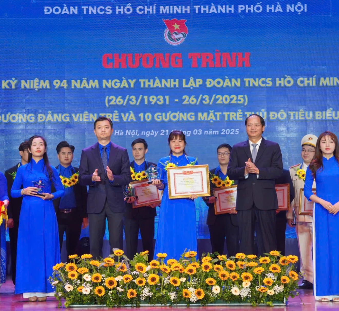 Ảnh màn hình 2025-11-24 lúc 12.30.25