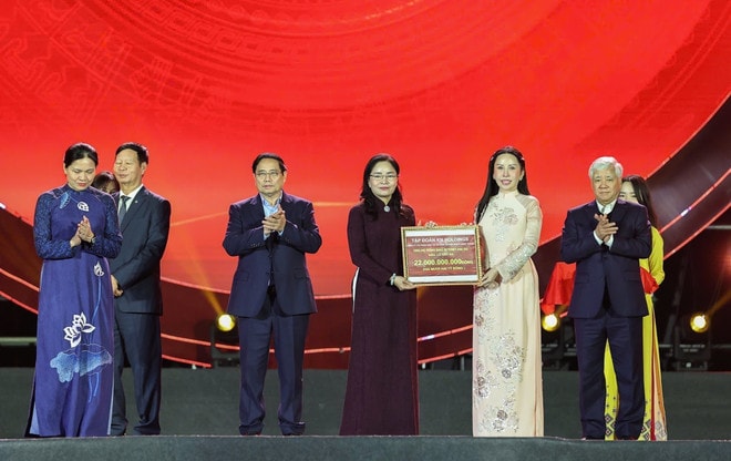 vna-potal-thu-tuong-du-tuan-dai-doan-ket-cac-dan-toc-di-san-van-hoa-viet-nam-nam-2025-8430446.jpg