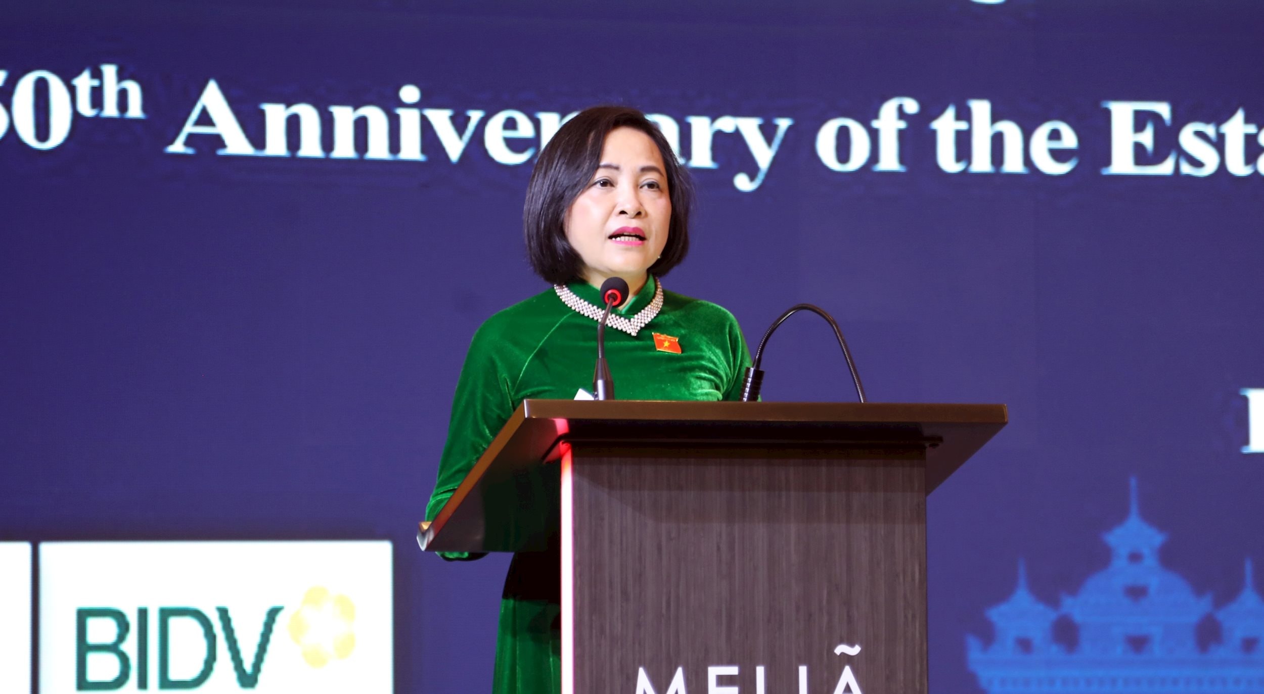 La vicepresidenta de la Asamblea Nacional, Nguyen Thi Thanh, habla en la ceremonia.